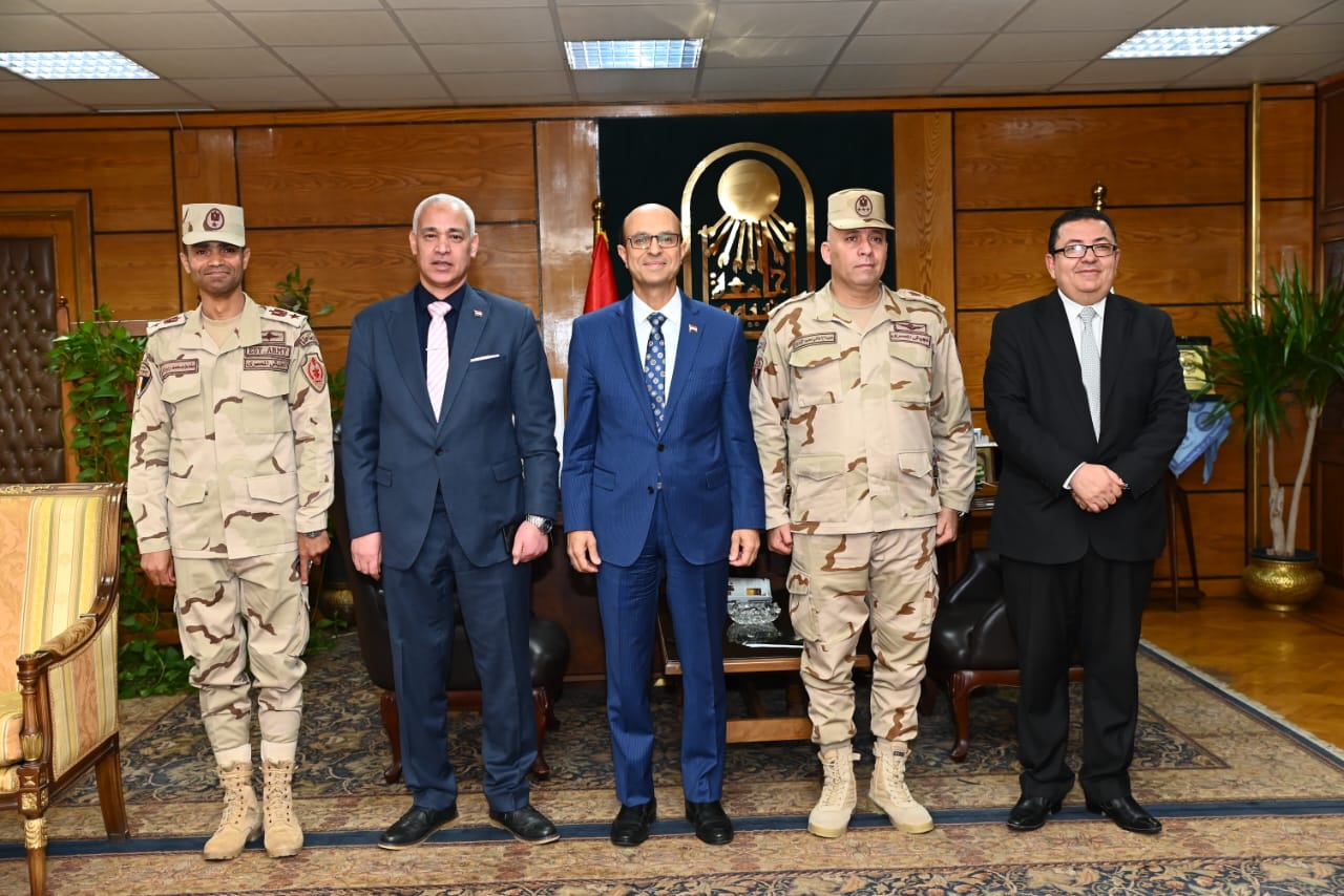 جامعة أسيوط تطلق الدورة الأولى للتربية الوطنية مخصصة للطالبات 