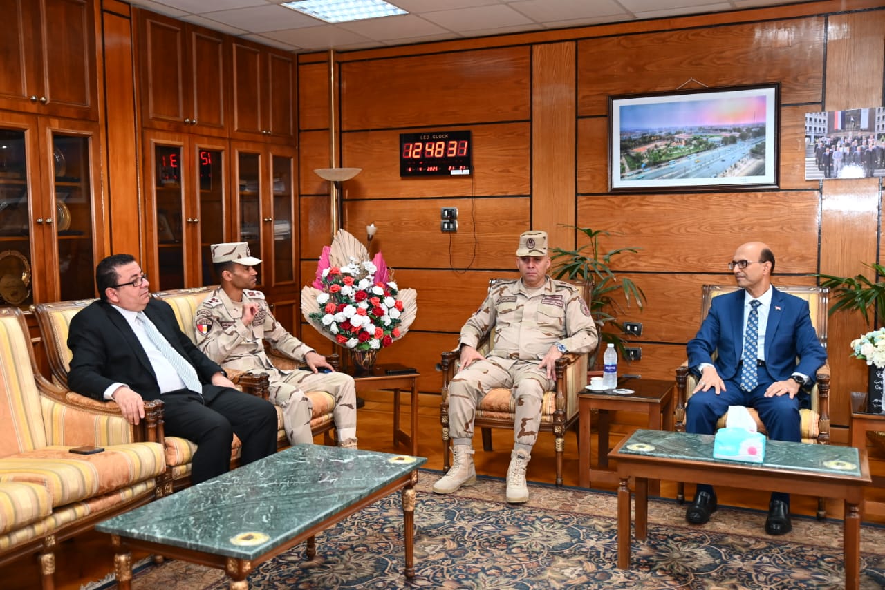 جامعة أسيوط تطلق الدورة الأولى للتربية الوطنية مخصصة للطالبات 