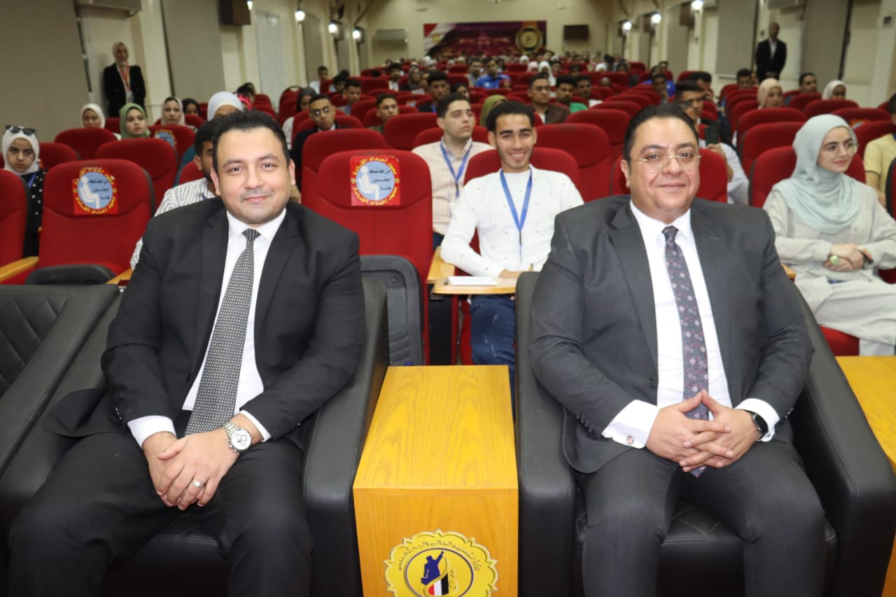 معهد إعداد القادة ينظم برنامج إعداد قادة الابتكار الاجتماعي لطلاب الجامعات والمعاهد