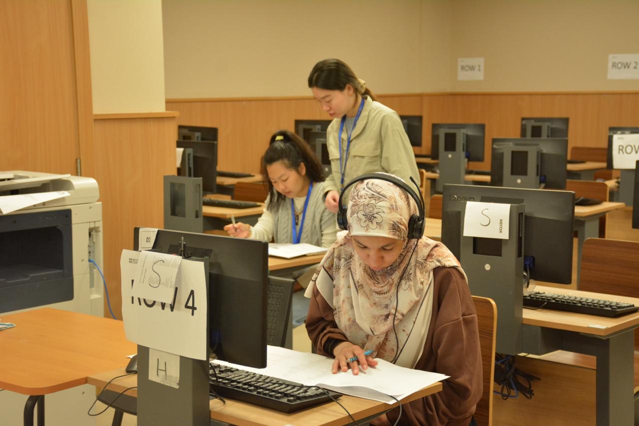 بدء اختبارات اللغة الصينية في معهد كونفوشيوس بجامعة عين شمس