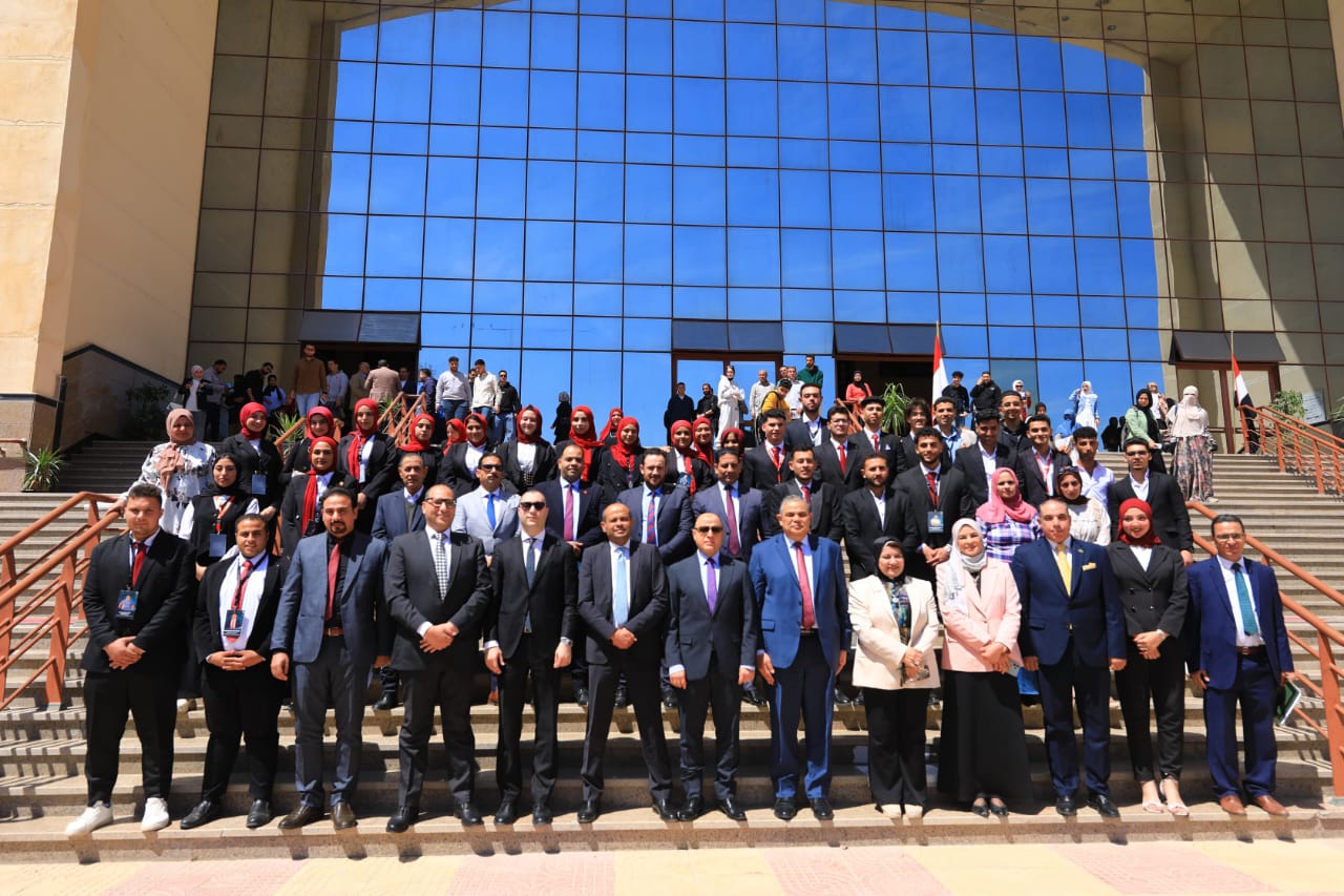 مؤتمر البورصة للتنمية في جامعة كفر الشيخ