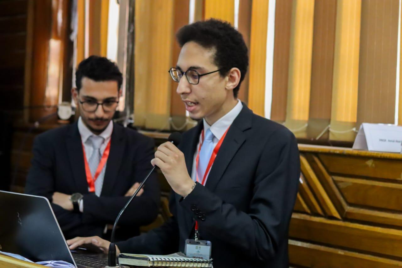 مؤتمر جامعة القاهرة الدولي حول استخدامات الذكاء الاصطناعي فى العلاج الطبيعي