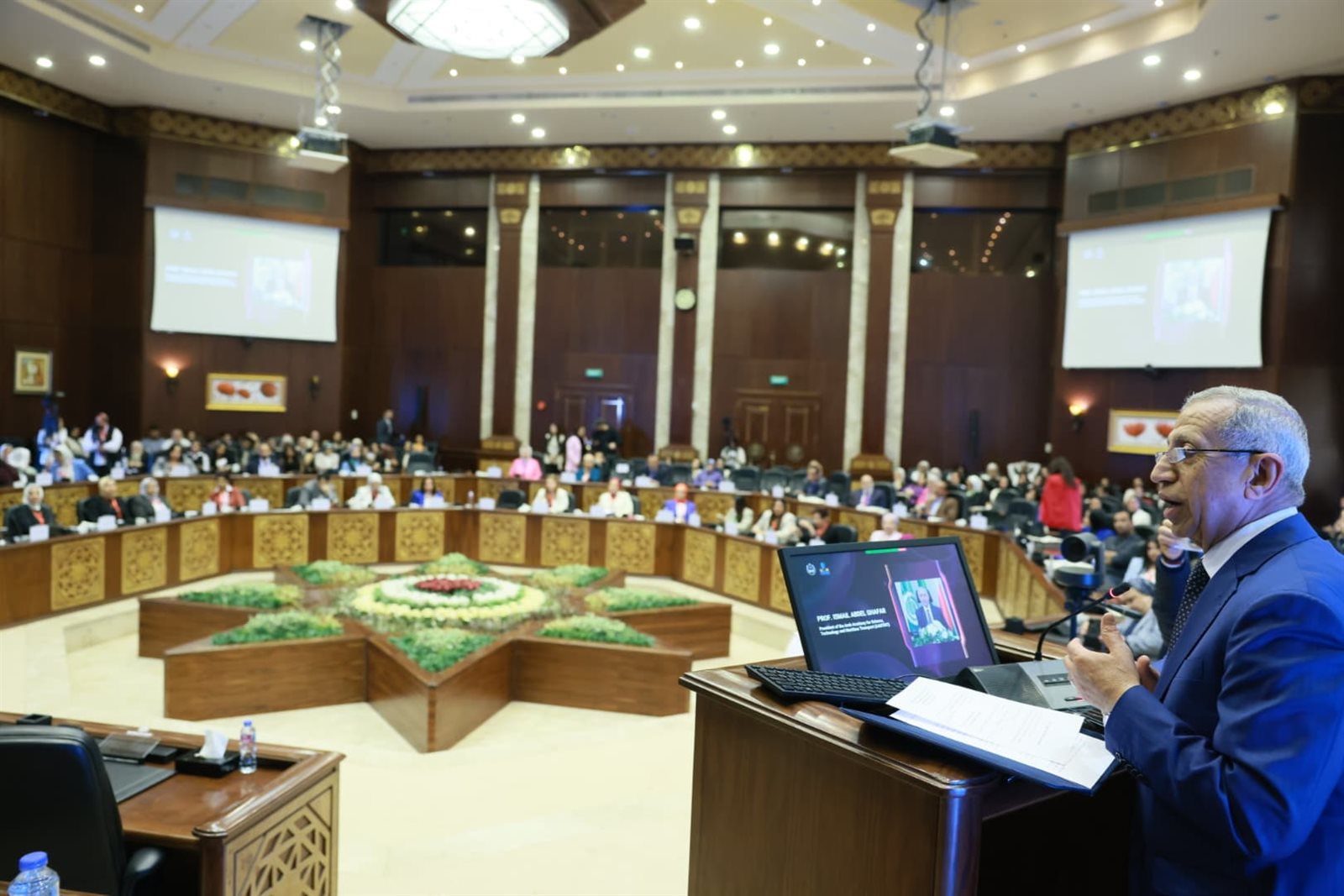 الأكاديمية العربية للعلوم والتكنولوجيا تستضيف مؤتمر LANACOM 2025 للحوار الثقافي