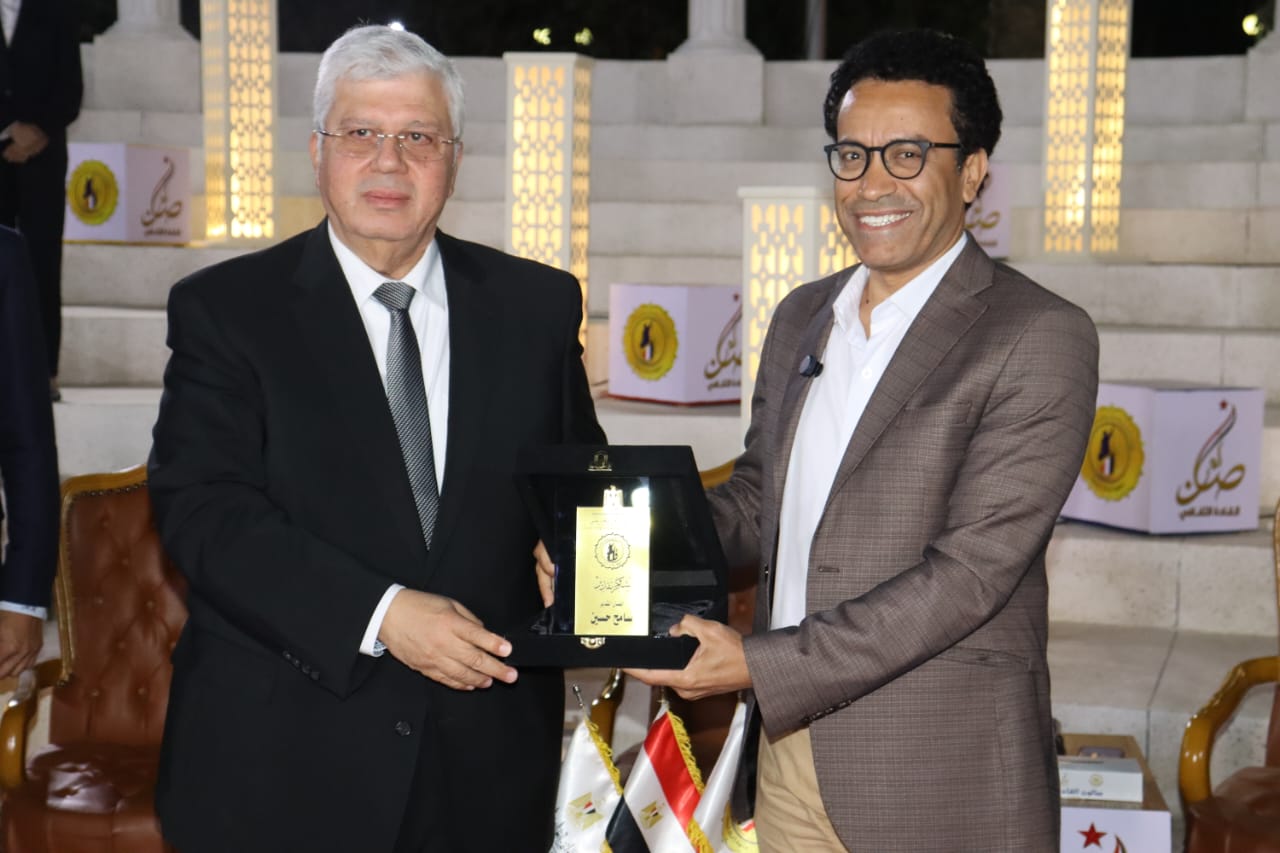 معهد إعداد القادة يطلق صالون القادة الثقافي لبناء وعي الشباب الجامعي بحضور وزير التعليم العالي