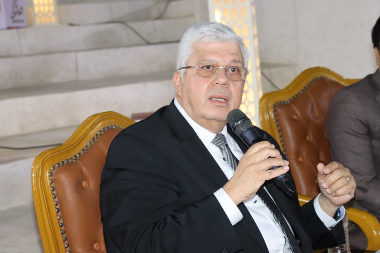 معهد إعداد القادة يطلق صالون القادة الثقافي لبناء وعي الشباب الجامعي بحضور وزير التعليم العالي