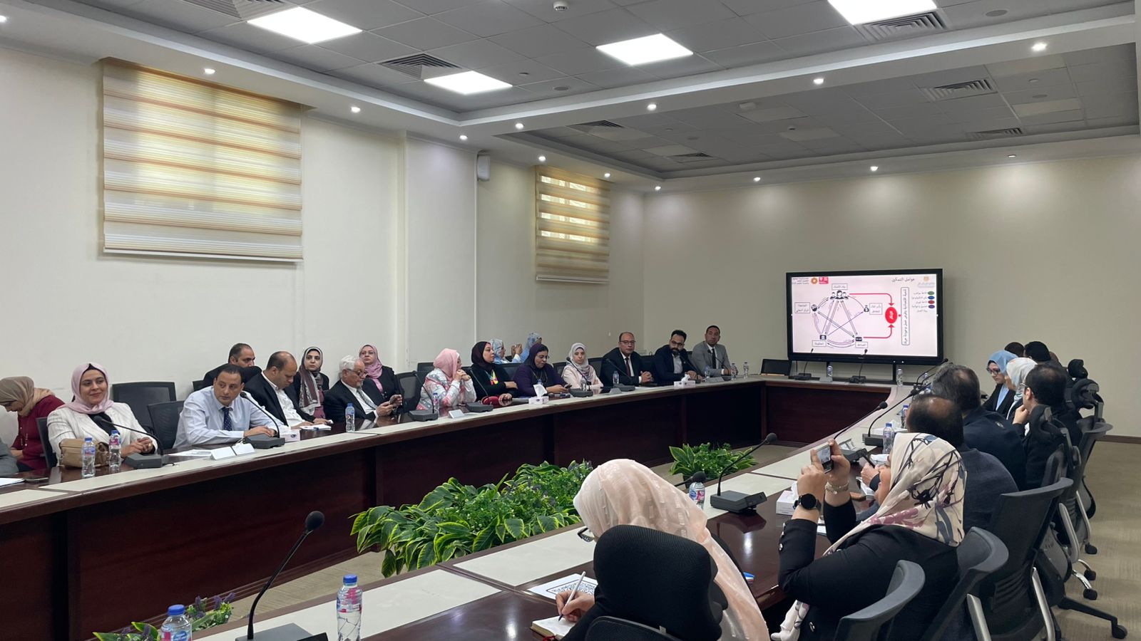 خطوة جديدة من التعليم العالي لنشر ثقافة الابتكار بالمعاهد وانطلاقة نحو الاقتصاد المعرفي