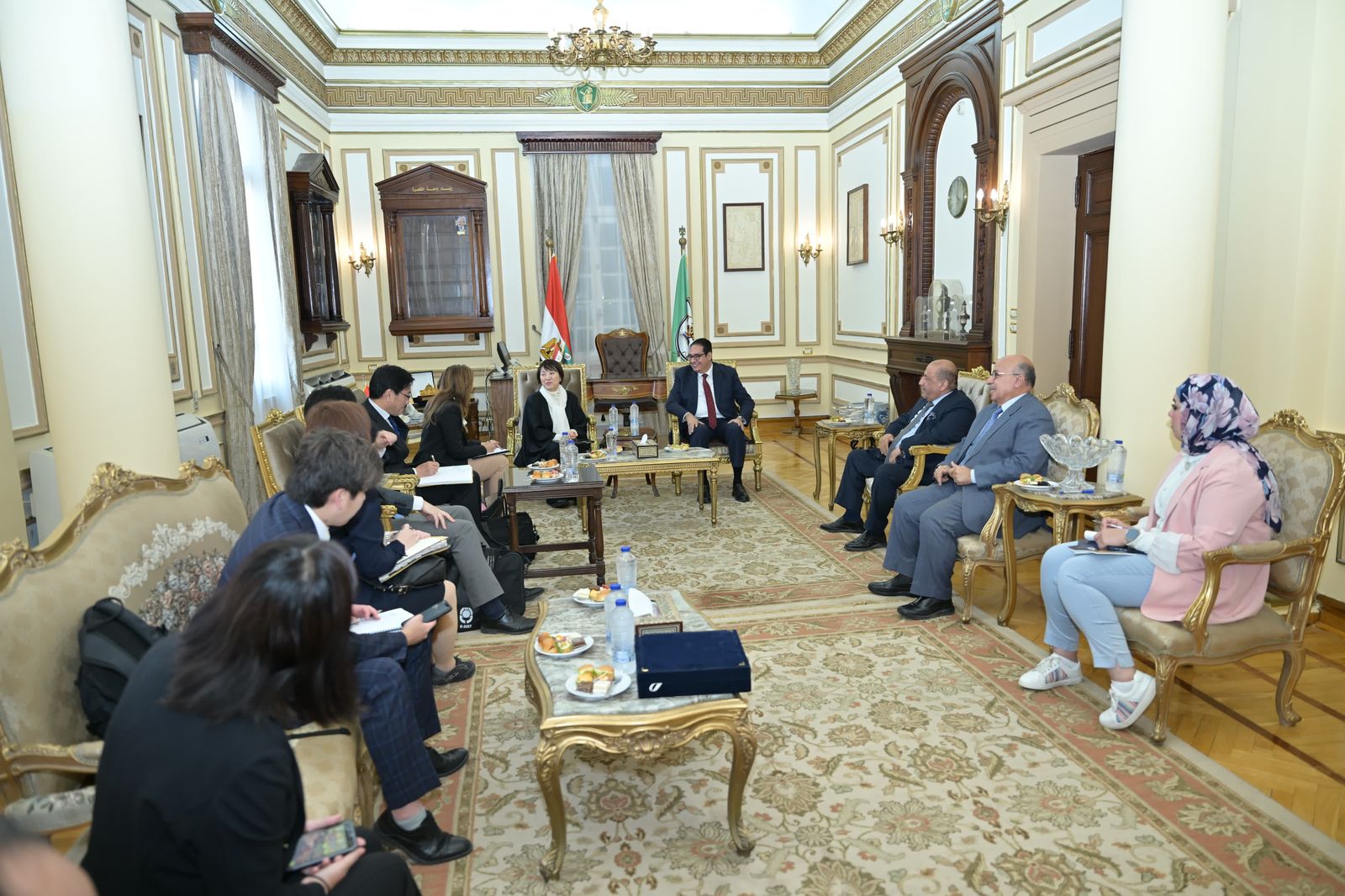 رئيس جامعة القاهرة يستقبل وزيرة التعليم والثقافة والتكنولوجيا اليابانية