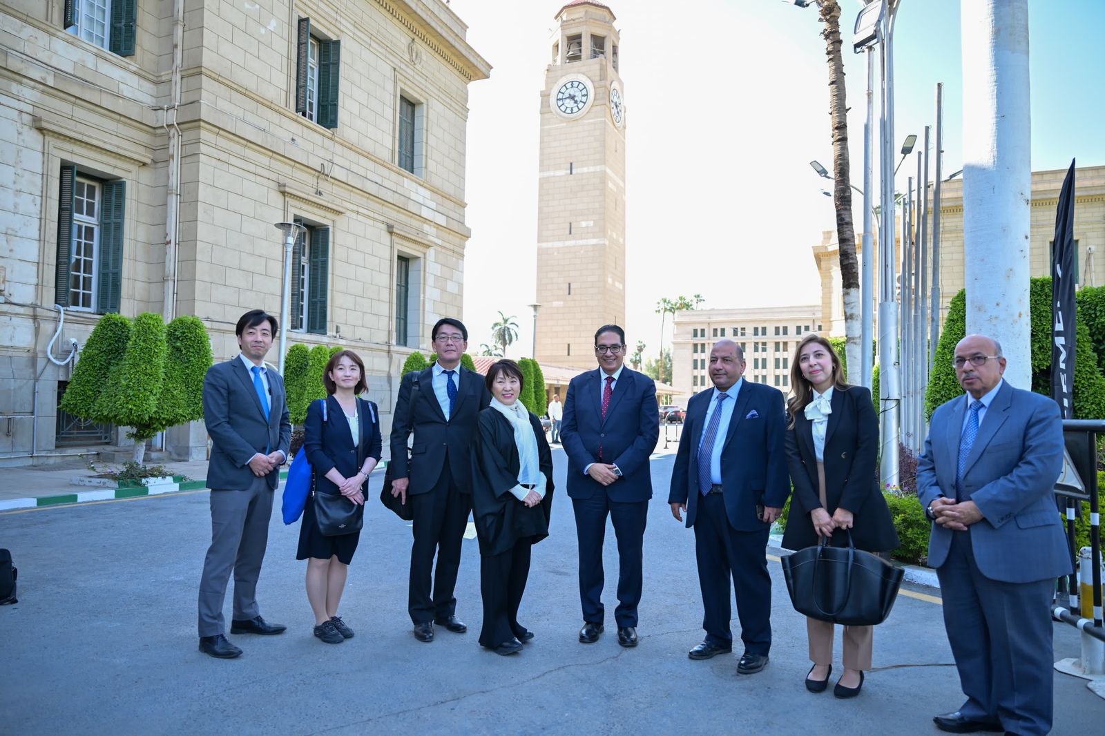 رئيس جامعة القاهرة يستقبل وزيرة التعليم والثقافة والتكنولوجيا اليابانية