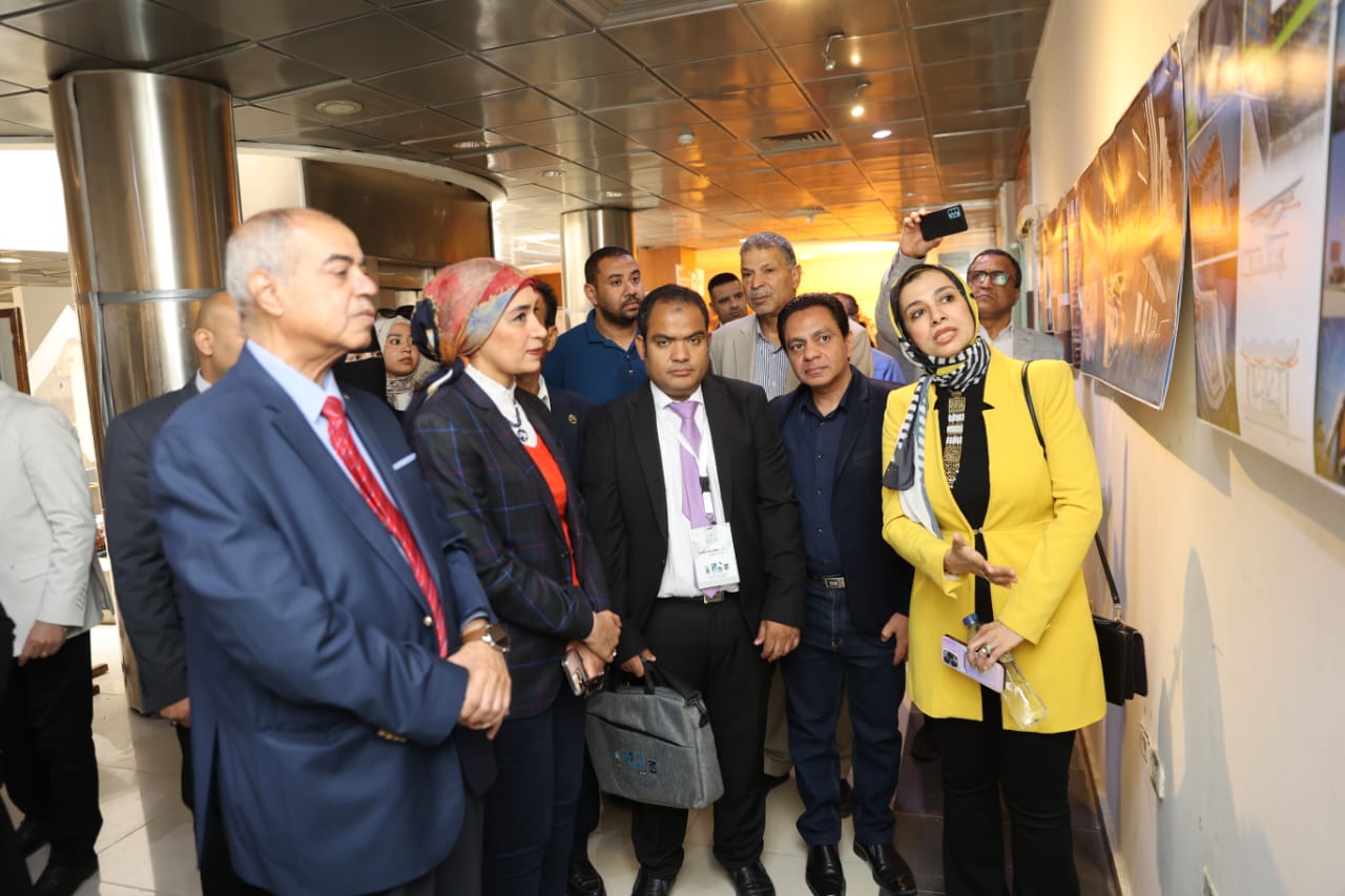 انطلاق فعاليات المؤتمر الدولي للفنون التشكيلية في دورته السابعة بجامعة الأقصر