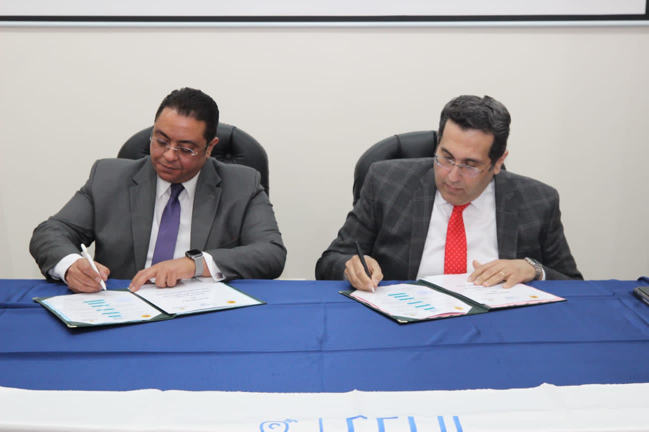 الجامعة المصرية للتعلم الإلكتروني الأهلية تطلق الملتقى الأول للإداريين ببورسعيد