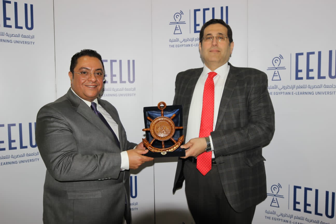 الجامعة المصرية للتعلم الإلكتروني الأهلية تطلق الملتقى الأول للإداريين ببورسعيد