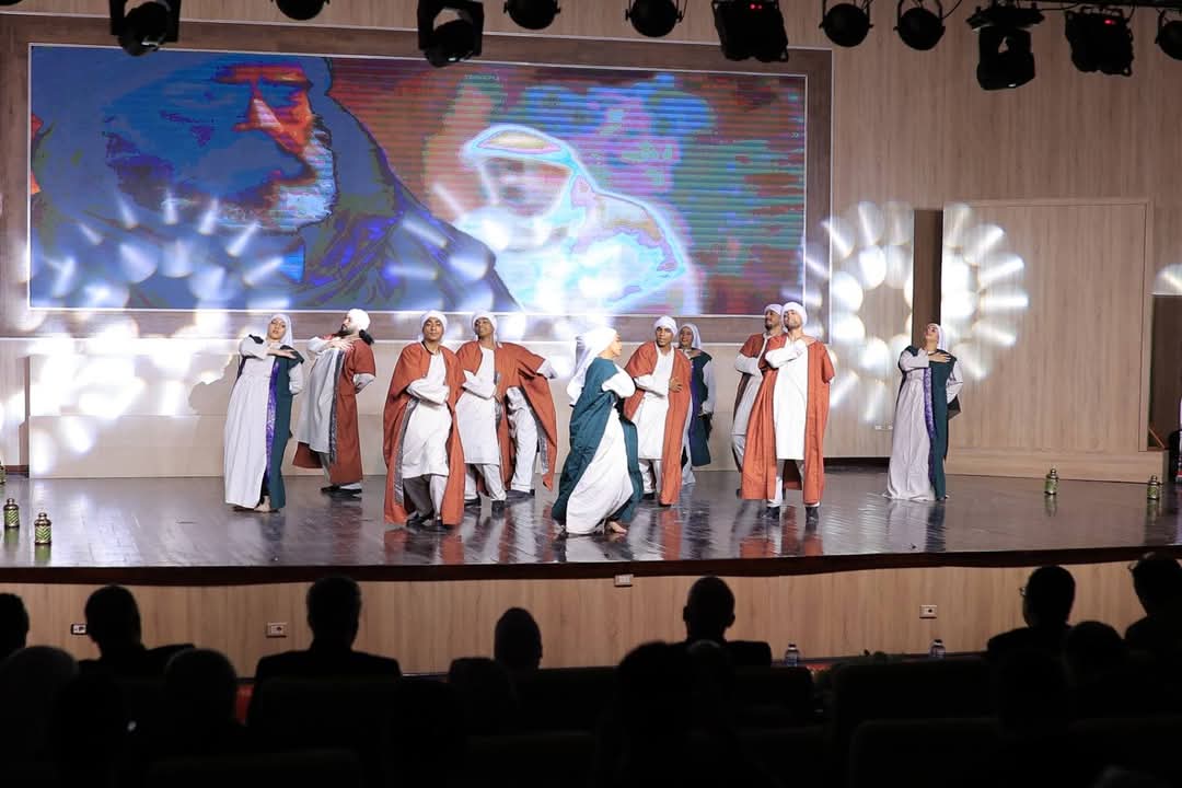 رئيس جامعة حلوان يشهد افتتاح فعاليات المهرجان الأول لتحالف جامعات إقليم القاهرة الكبري للفنون الشعبية