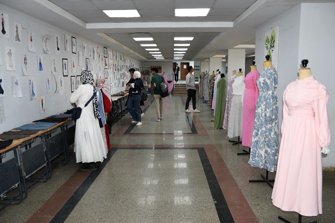 طلاب جامعة حلوان التكنولوجية الدولية يبدعون في صناعة المستقبل