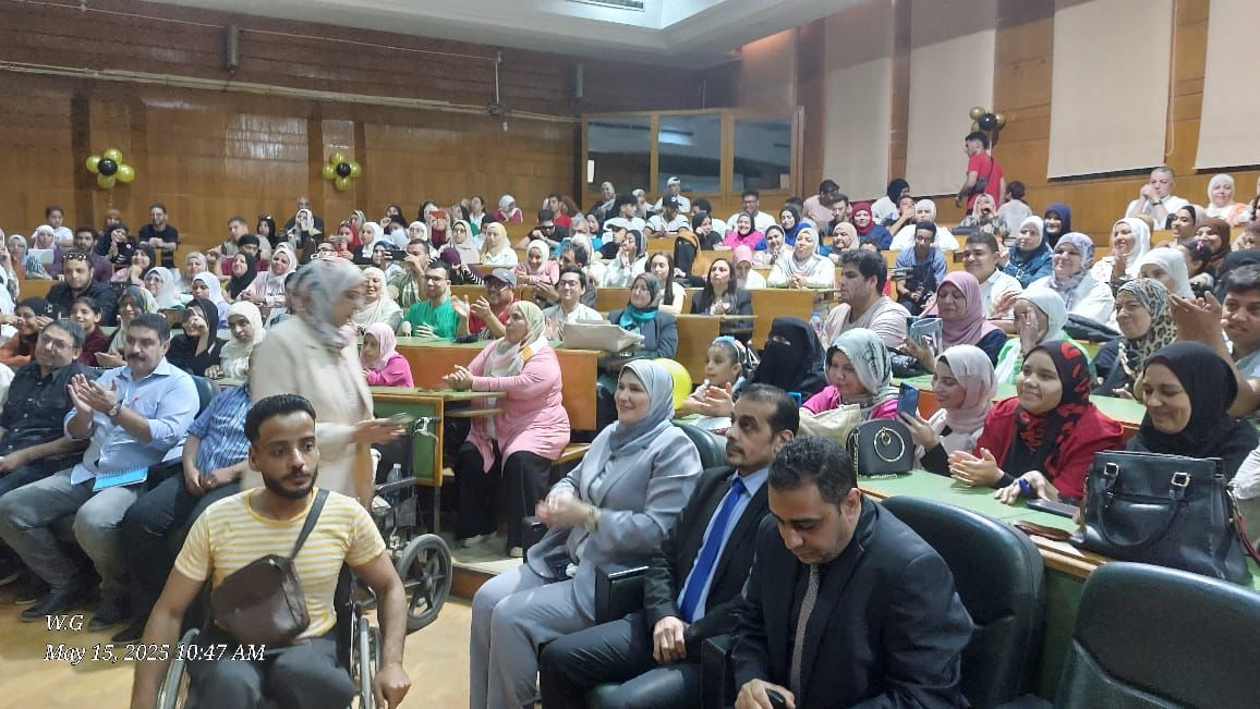 جامعة القاهرة تستضيف أول مؤتمر طلابي مبتكر لدعم ذوي الهمم بكلية التجارة