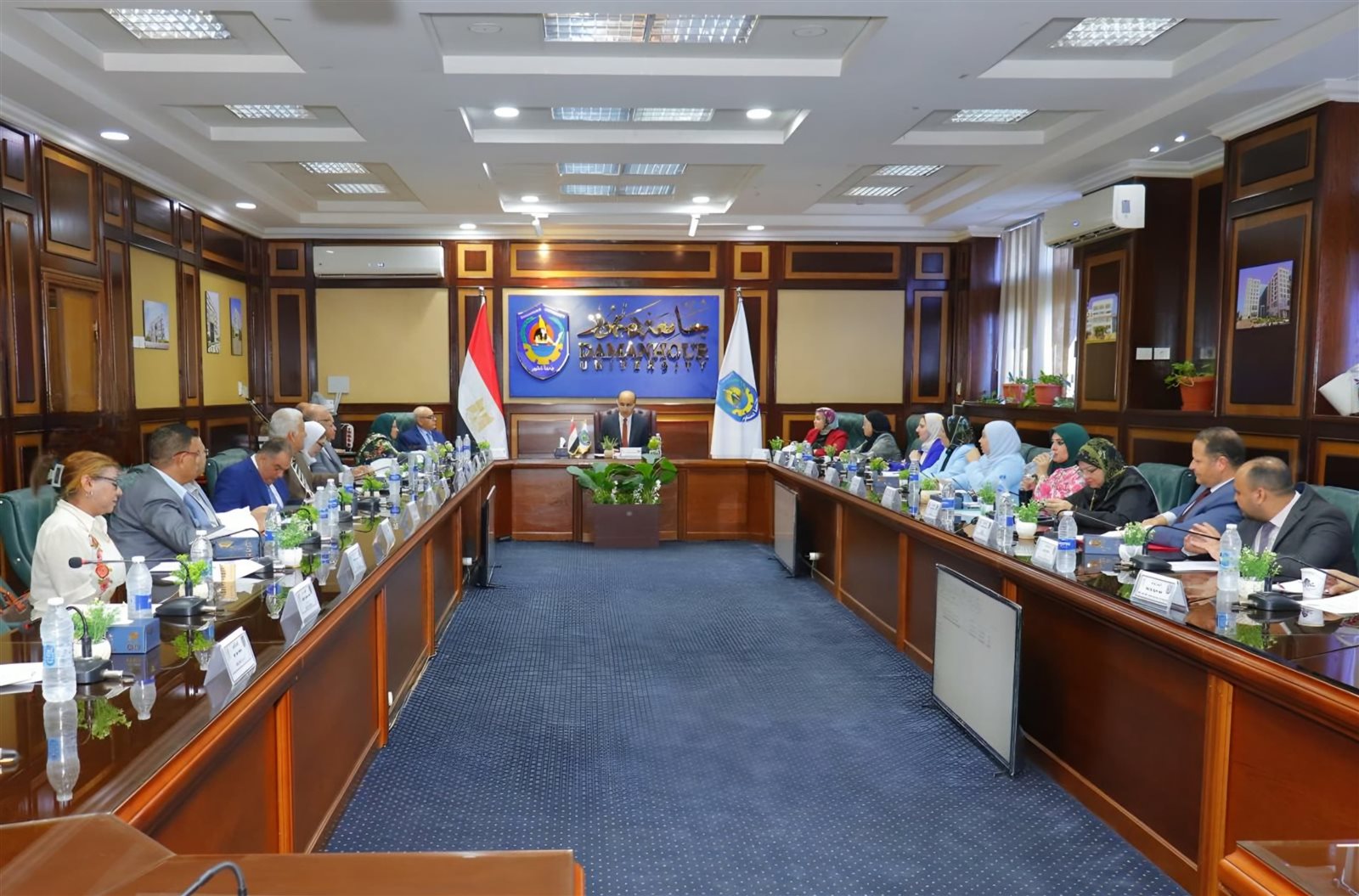 جامعة دمنهور تعلن انطلاقة جديدة بإنشاء الجامعة الأهلية وترقيات ومنح درجات علمية هامة