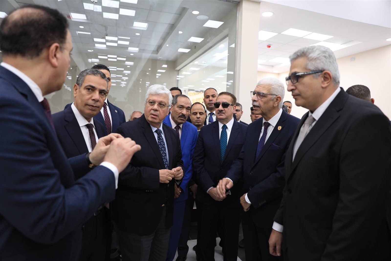 وزير التعليم العالي يفتتح مركز الاختبارات الإلكترونية بجامعة المنوفية