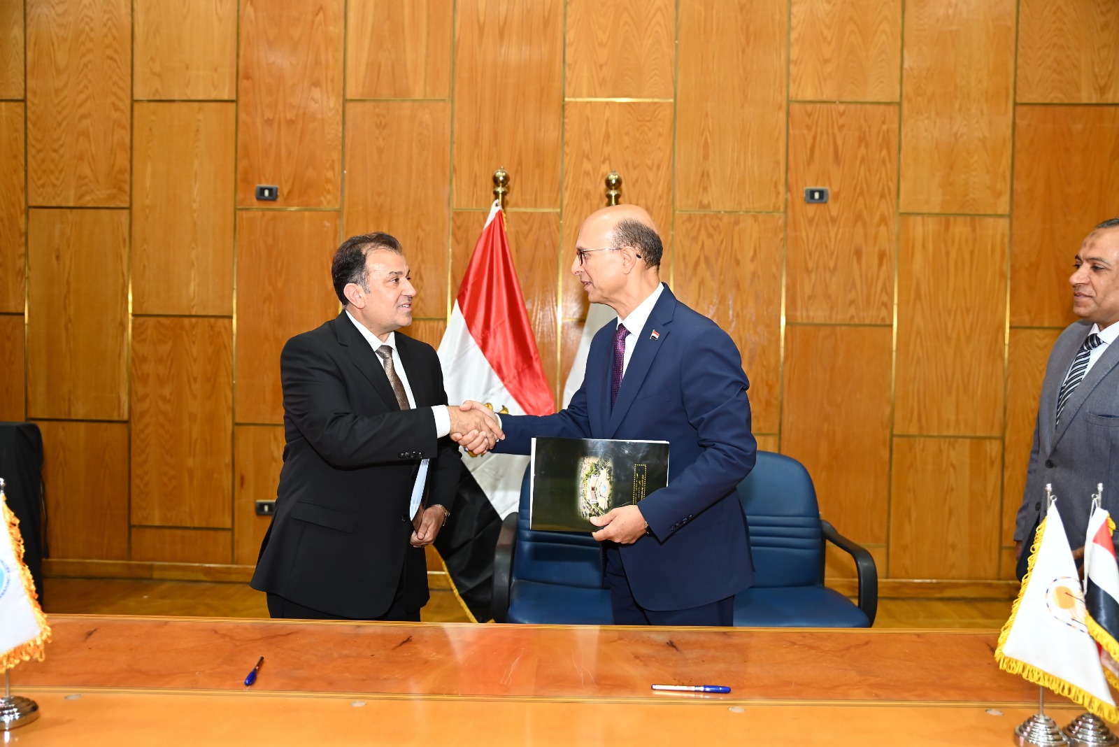 جامعة أسيوط توقع بروتوكول تعاون مع جنوب الوادي لدعم الدراسات العليا بالصعيد