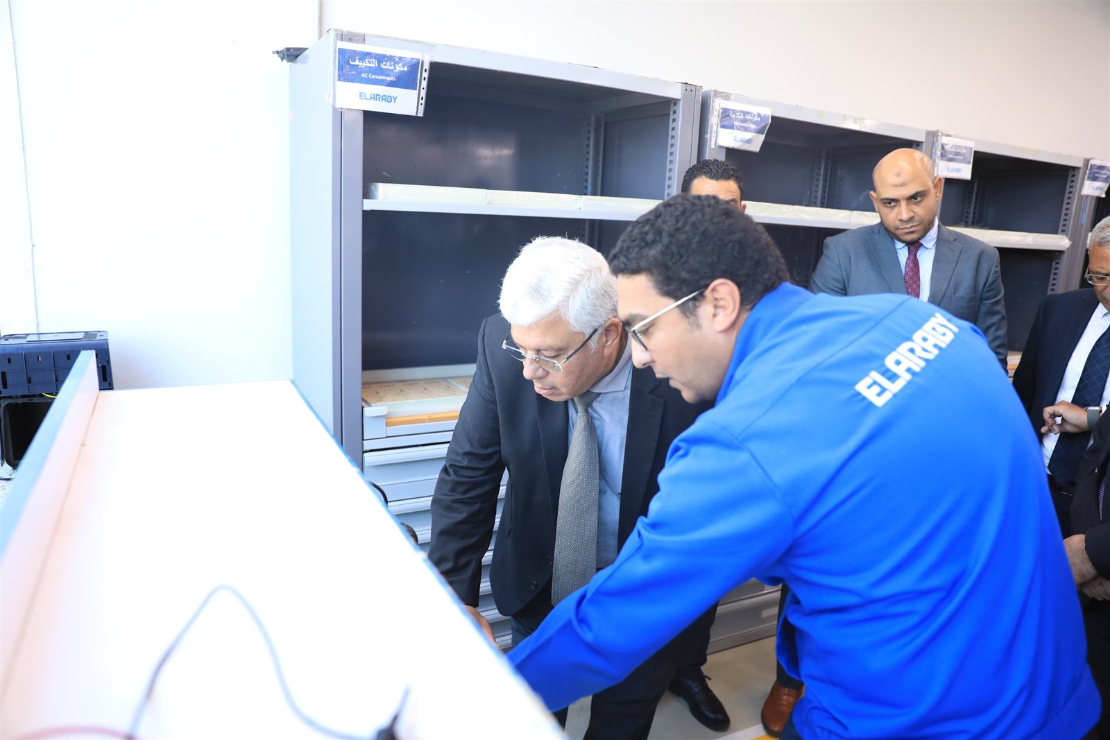 وزير التعليم العالي يزور مركز البحوث والتطوير بمجموعة العربي ببنها