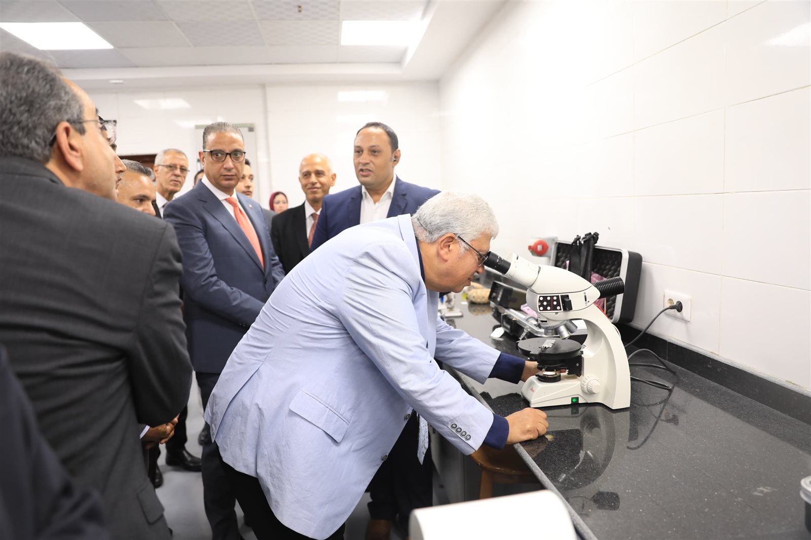 وزير التعليم العالي يزور جامعة الفيوم الأهلية لمتابعة التجهيزات