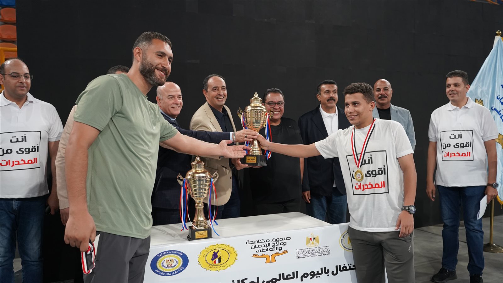 معهد إعداد القادة يحتفل باليوم العالمي لمكافحة المخدرات بمشاركة شبابية