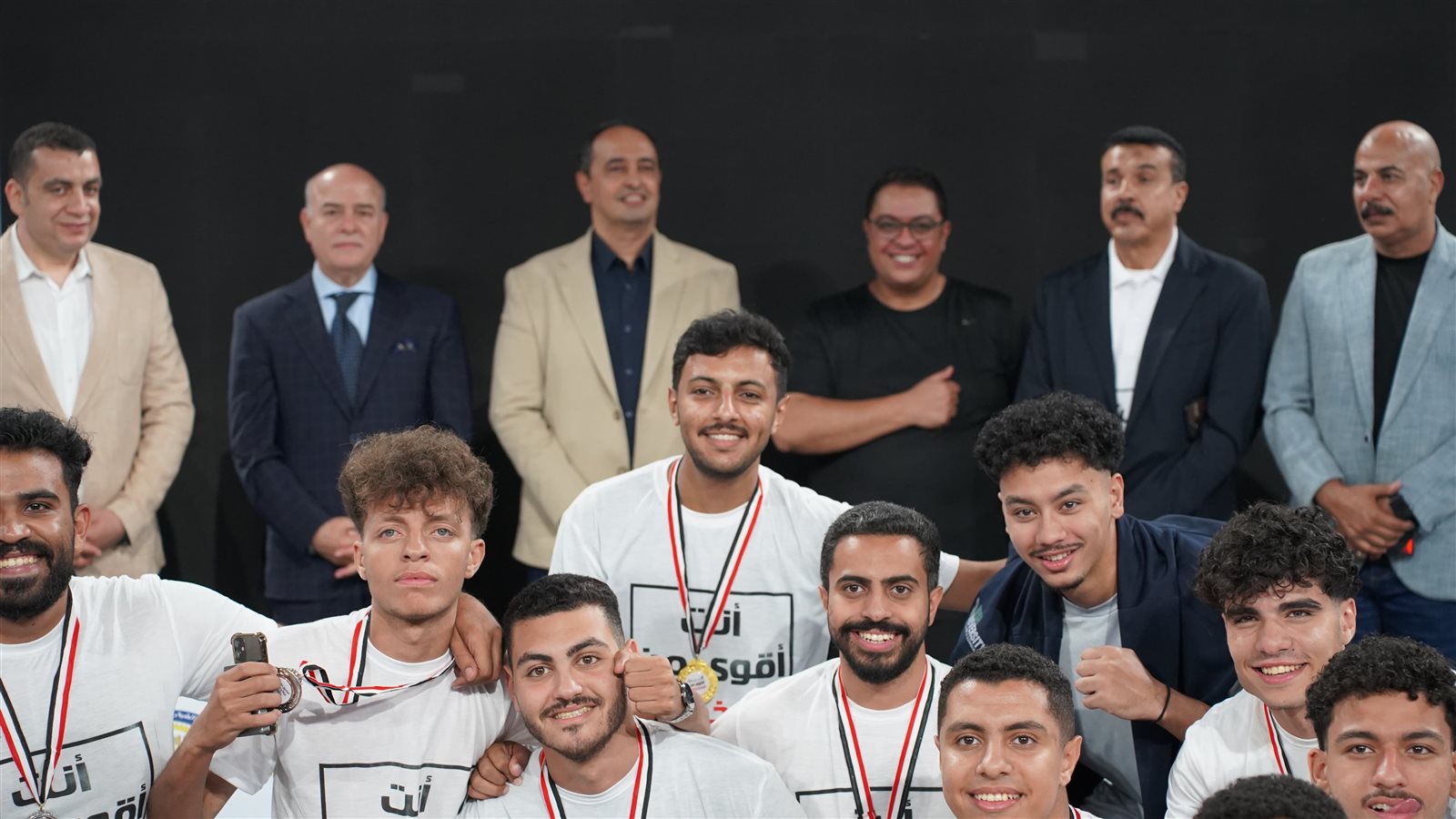 معهد إعداد القادة يحتفل باليوم العالمي لمكافحة المخدرات بمشاركة شبابية