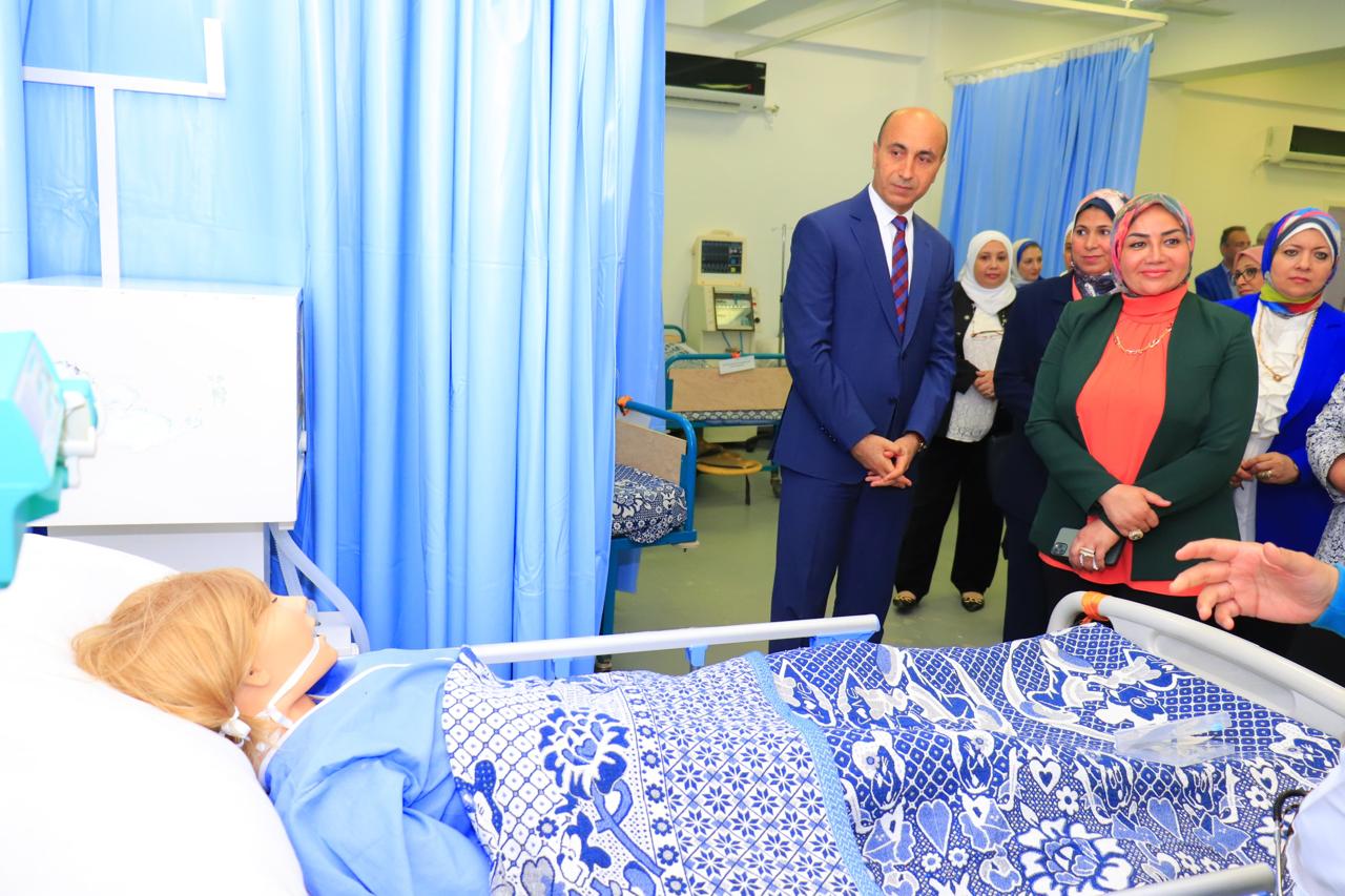 جامعة دمنهور تحدث نقلة رقمية بتطوير تقييمات كلية التمريض