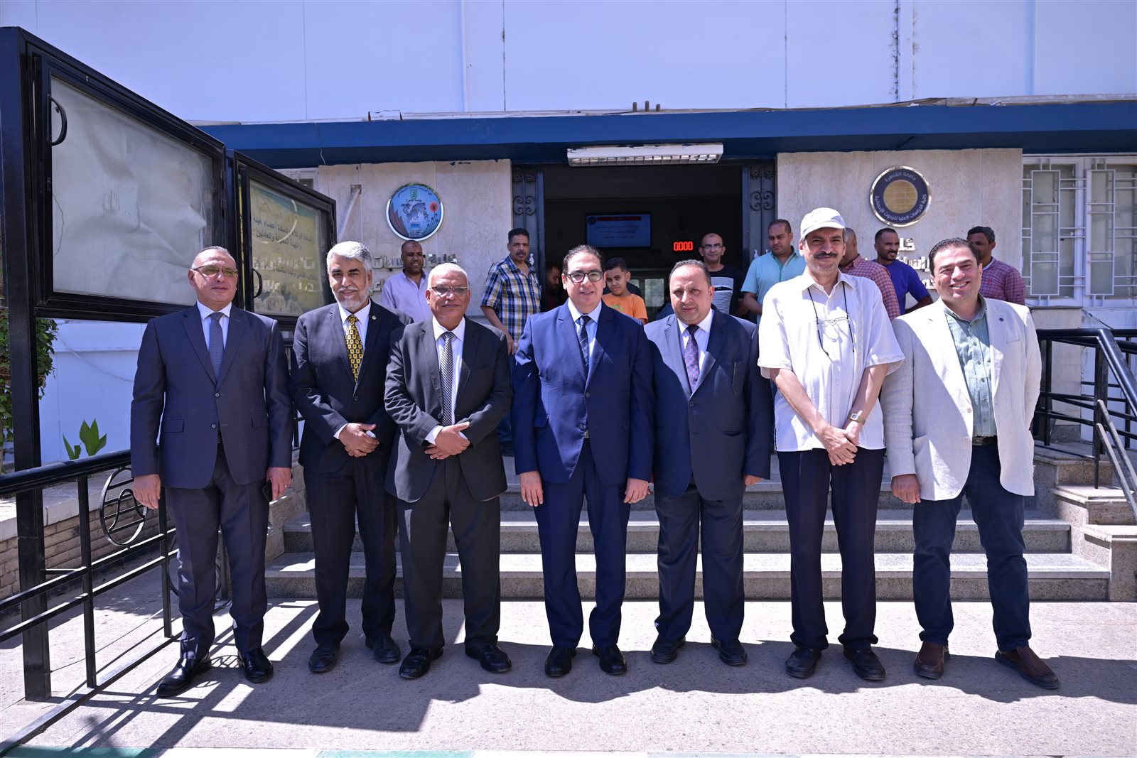 رئيس جامعة القاهرة يتفقد معامل التنسيق قبل بدء استقبال طلاب الثانوية