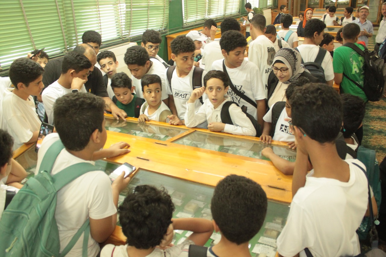 رئيس جامعة أسيوط يدعم جامعة الطفل بزيارة علمية لتعزيز وعي الأطفال