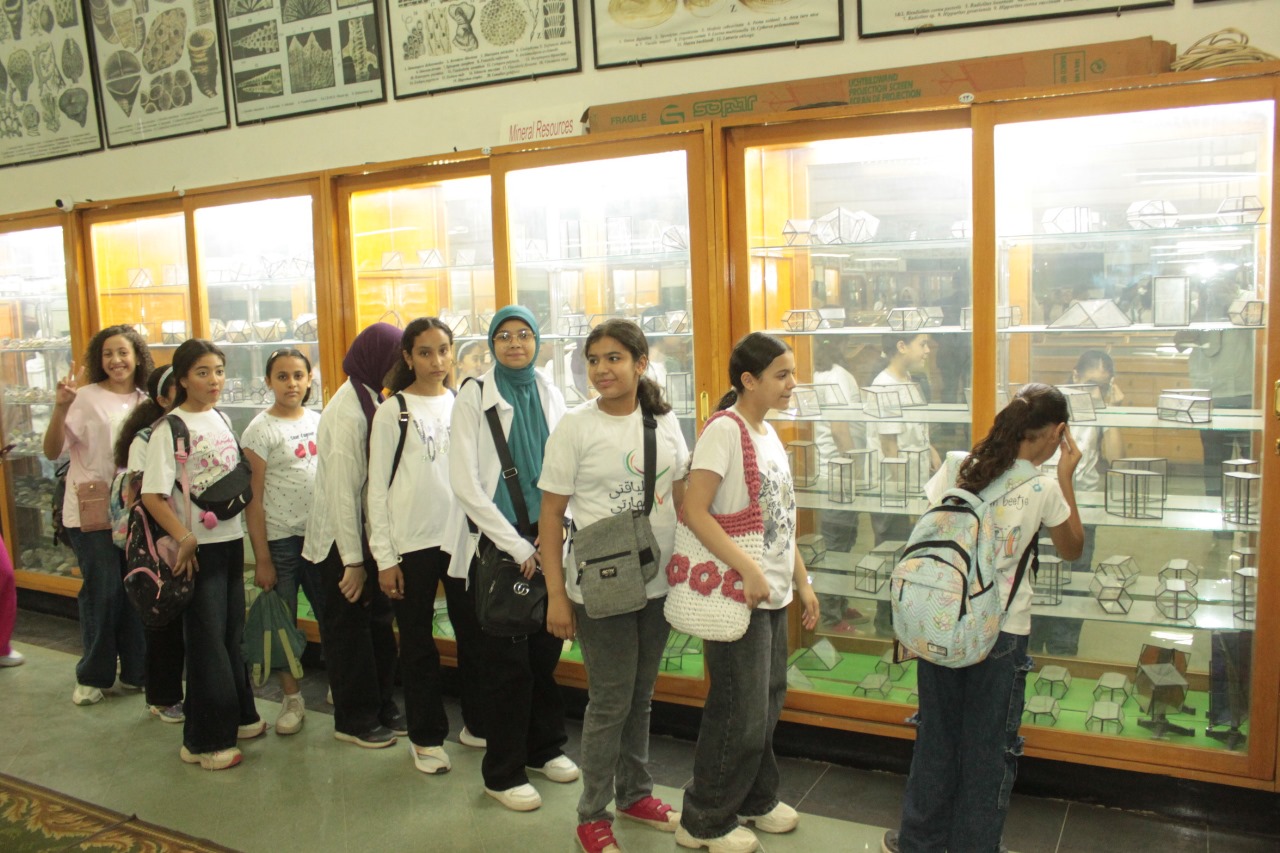 رئيس جامعة أسيوط يدعم جامعة الطفل بزيارة علمية لتعزيز وعي الأطفال