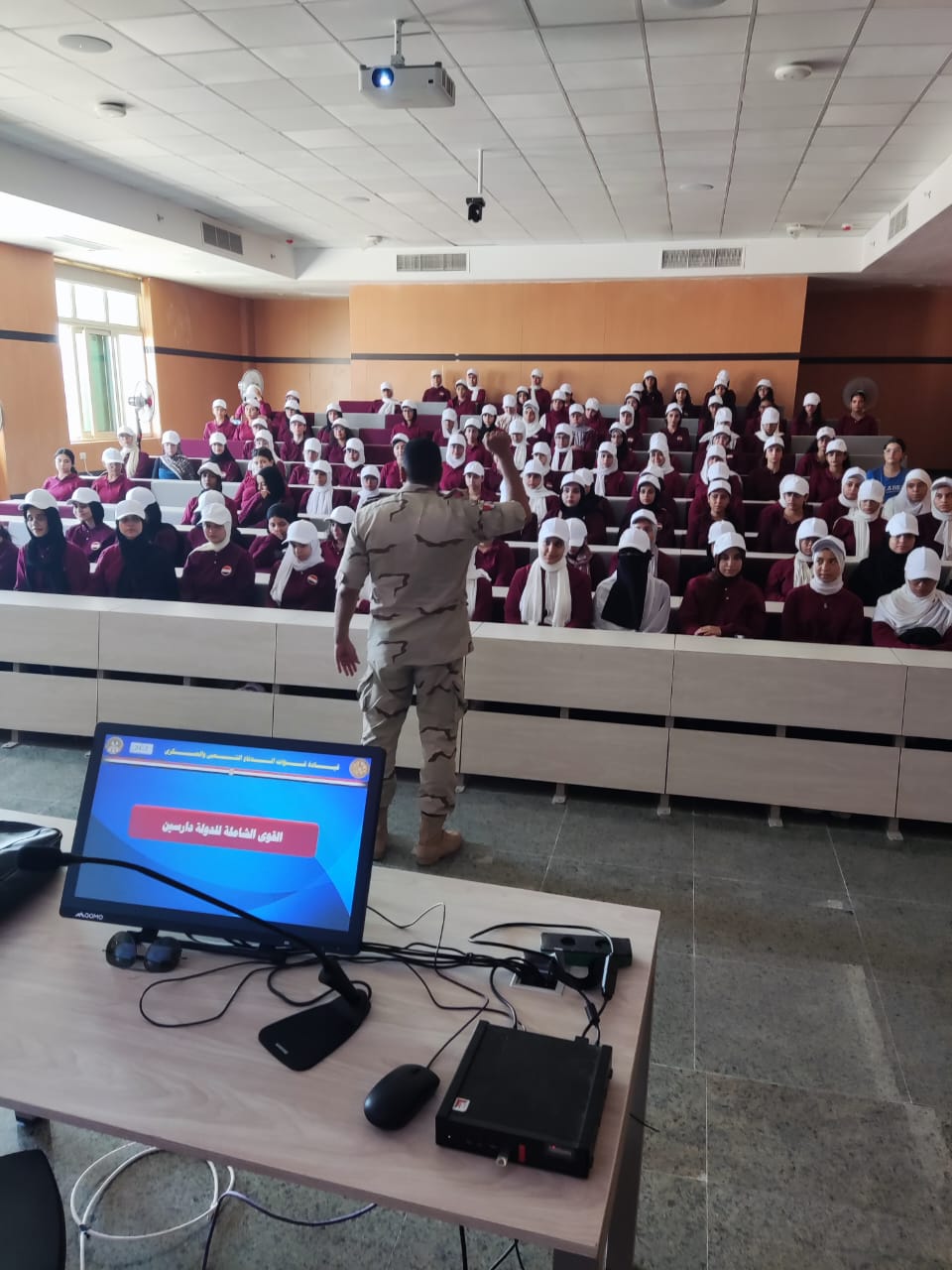 جامعة أسيوط الأهلية تطلق دورة التربية العسكرية لبناء وعي طلابها