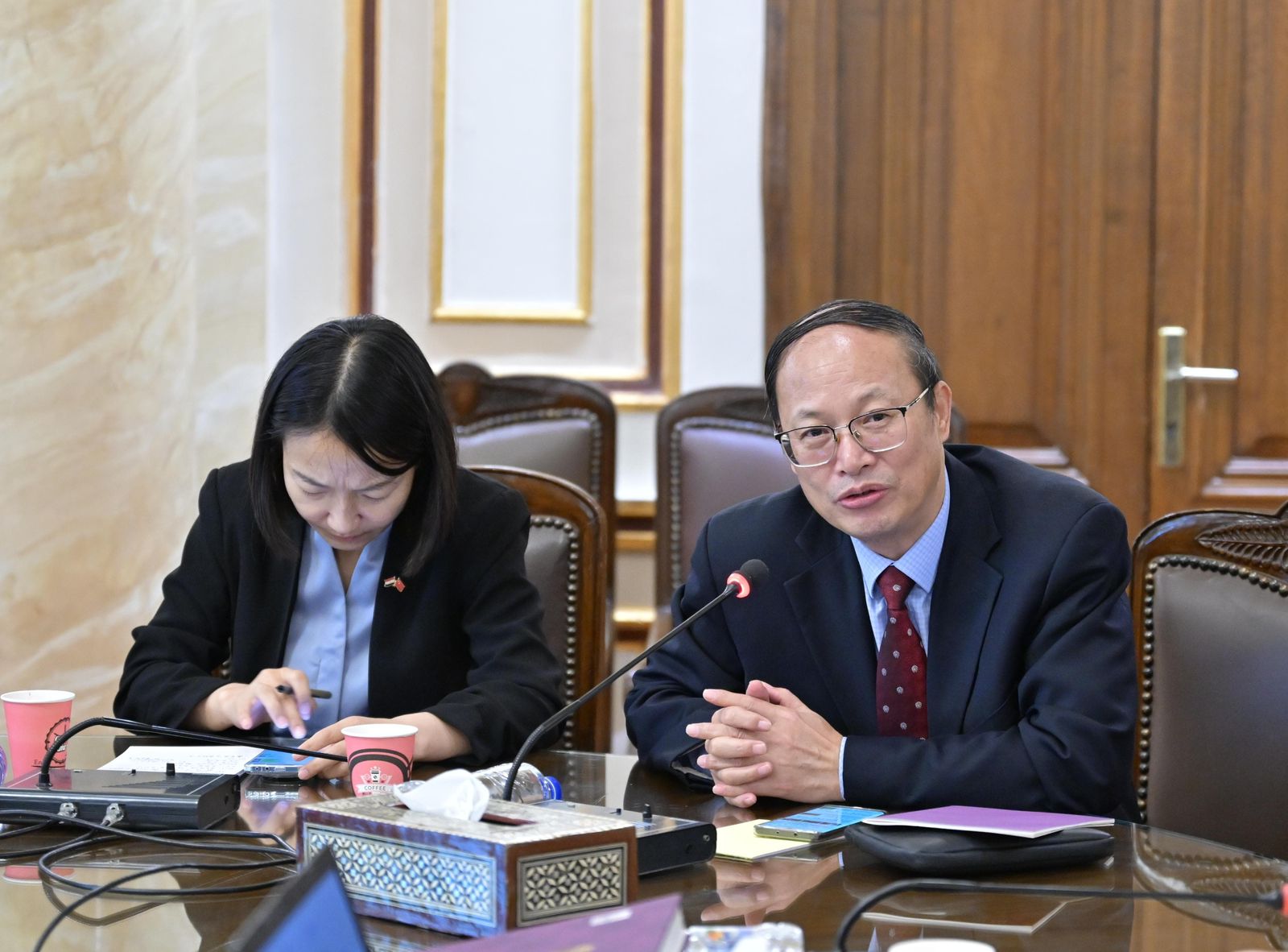 جامعة القاهرة تبحث شراكة استراتيجية جديدة مع جامعة جيجيانغ الصينية