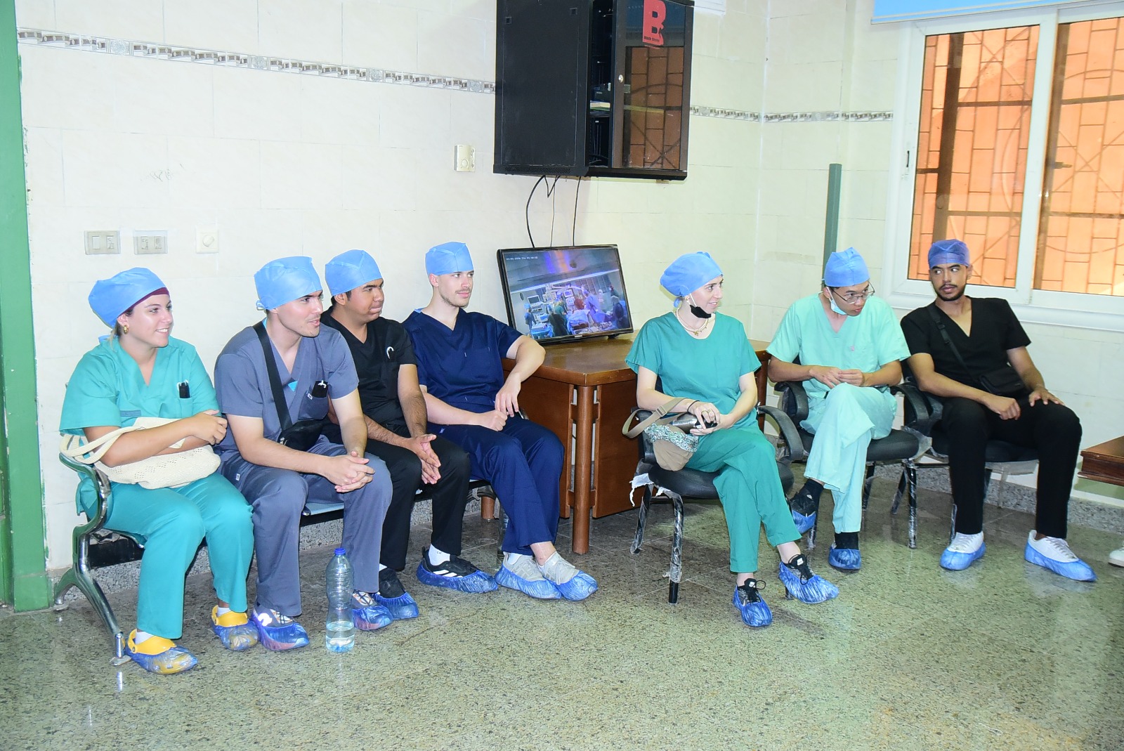 جامعة سوهاج تنظم ورشة طبية متقدمة لتقنيات جراحات الكبد المتطورة