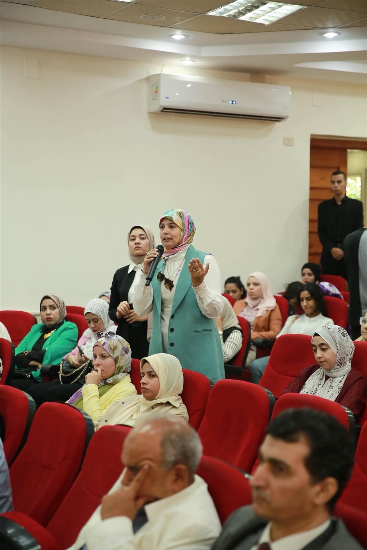 كلية التجارة جامعة حلوان تنظم ندوة علمية حول مستقبل الأمن القومي المصري