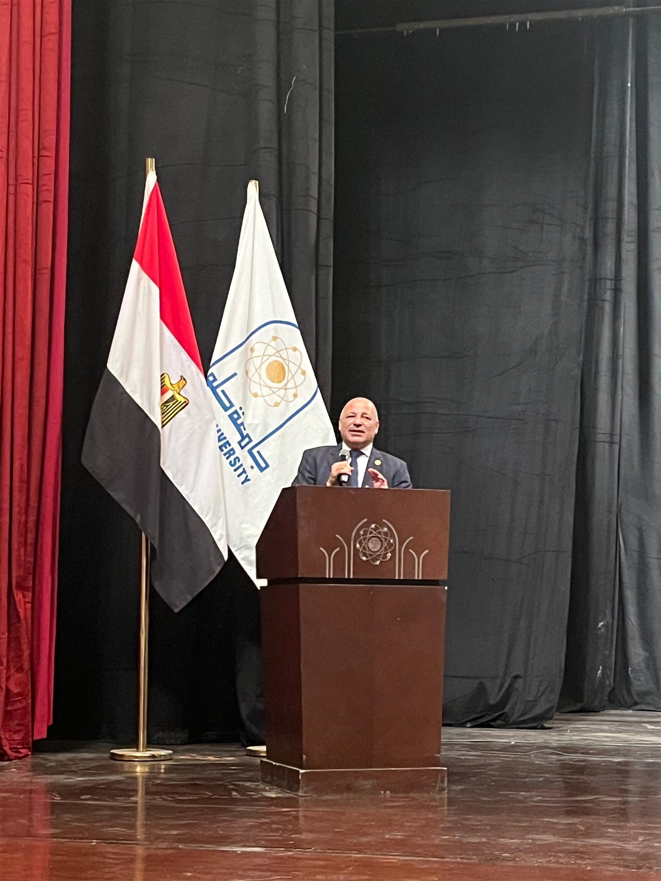 التحديات التي تواجه الدولة المصرية وأثرها على الأمن القومي لقاء حواري بجامعة حلوان