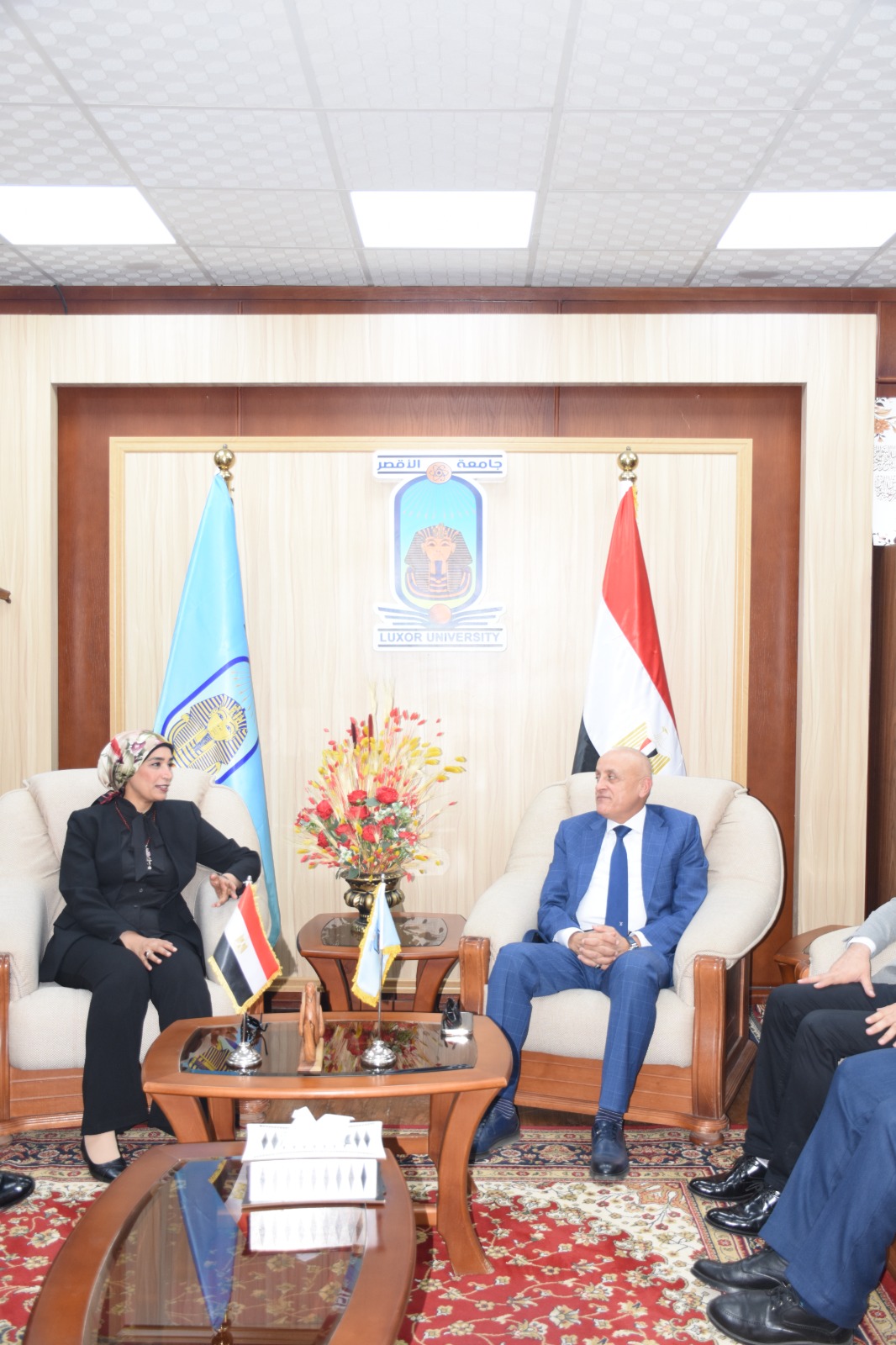 مجلس جامعة الأقصر يقر برامج جديدة ويمنح درجات علمية متقدمة