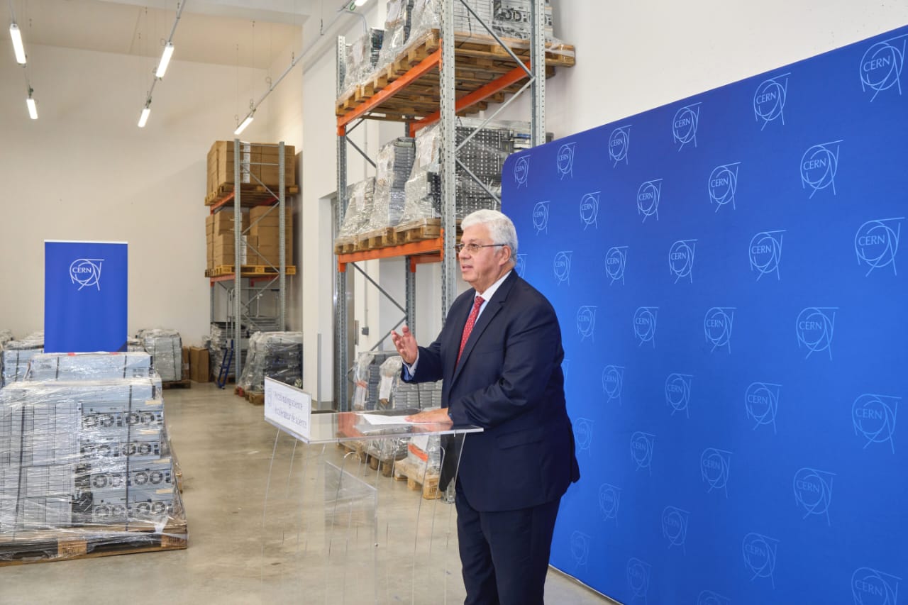 حواسيب فائقة من سيرن تعزز قدرات جامعة الفيوم البحثية عالميًا