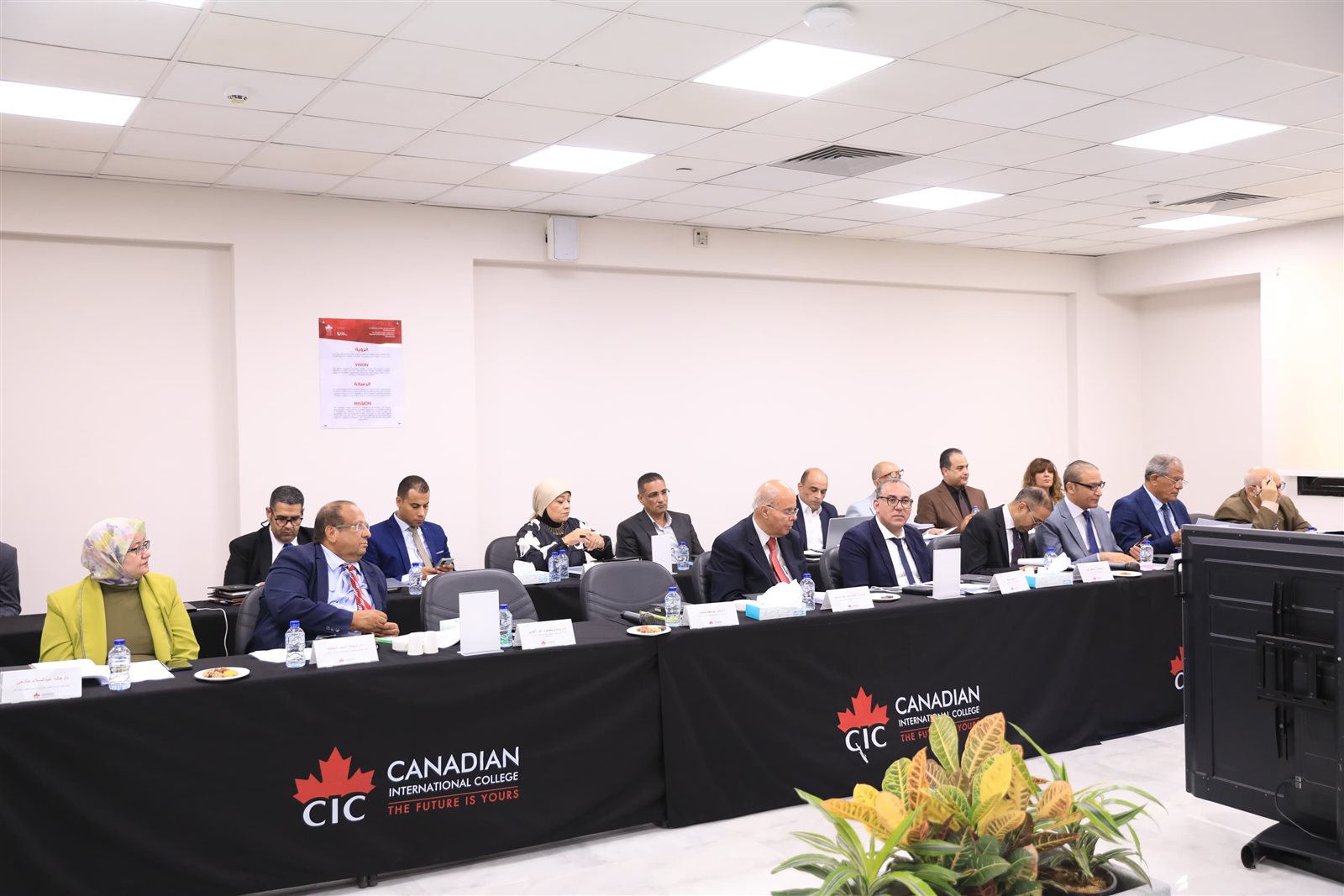 وزير التعليم العالي يقود تحولًا تاريخيًا في أداء المعاهد الخاصة