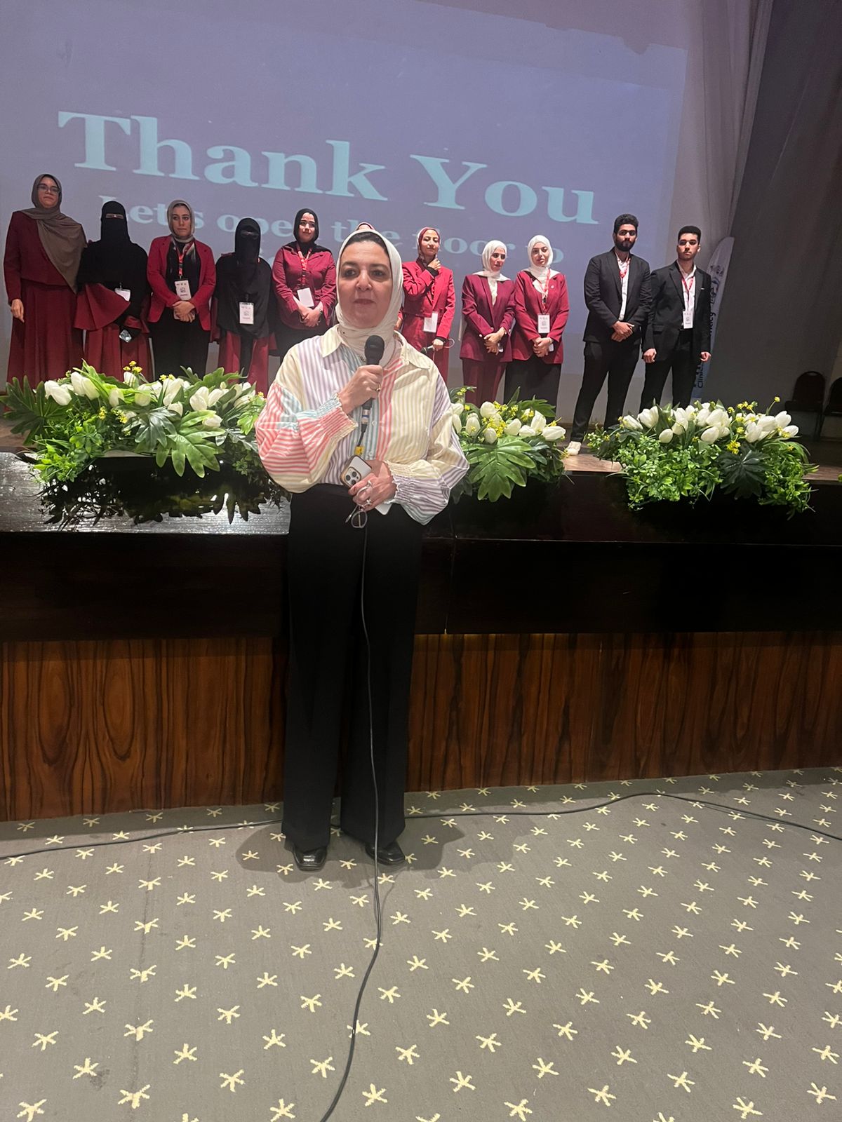 جامعة عين شمس تكرم إنجازات طلاب PharmD بفوز 3 مشروعات تخرج متميزة