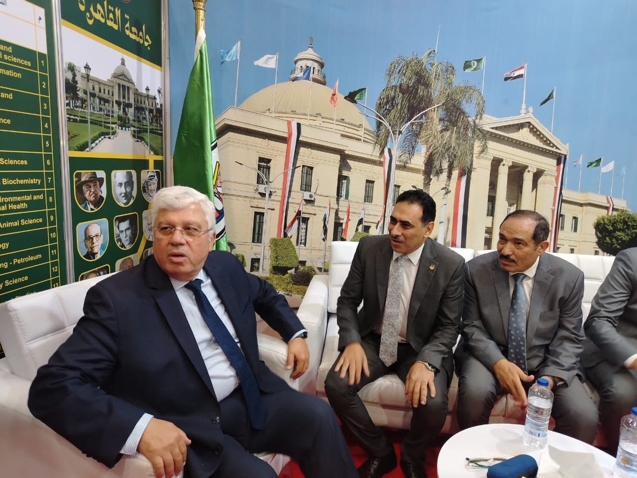 جامعة القاهرة تتألق بمعرض التعليم العالي 2025