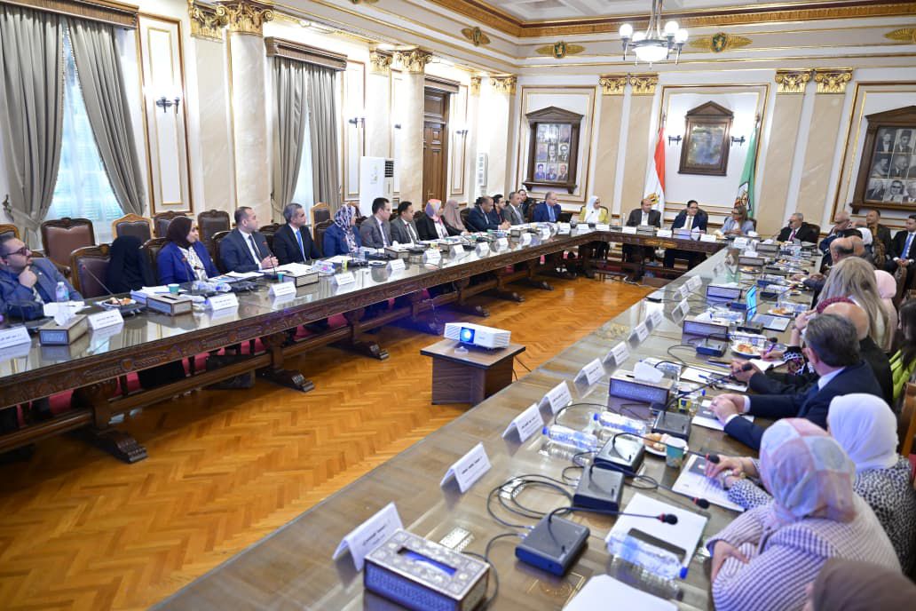 جامعة القاهرة تقود مسيرة التميز المؤسسي نحو جائزة مصر 2025