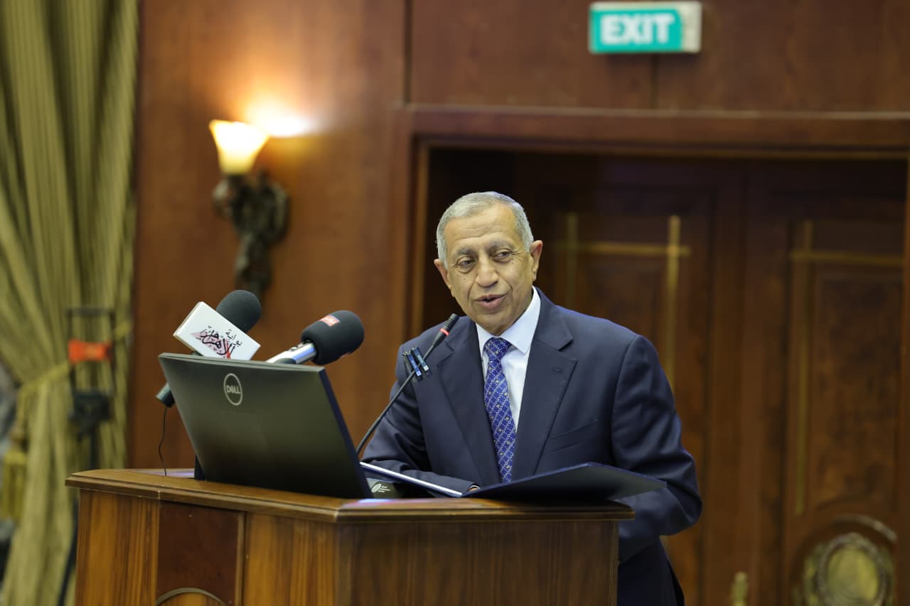 الدكتور إسماعيل عبد الغفار رئيس الأكاديمية العربية للعلوم والتكنولوجيا