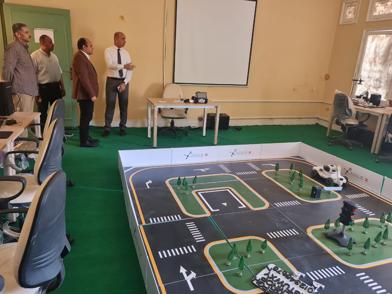 رئيس جامعة دمنهور يتابع جاهزية كليات قطاع النوبارية