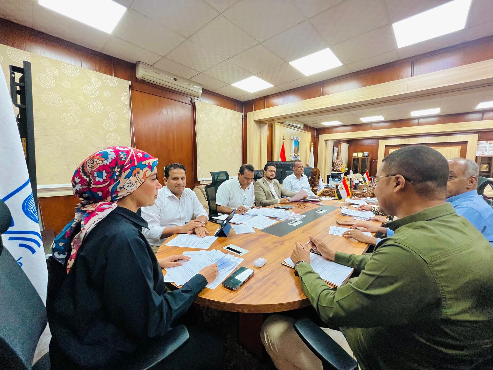 رئيس جامعة الأقصر تشارك في الاجتماع الدوري للجنة المنشآت الجامعية