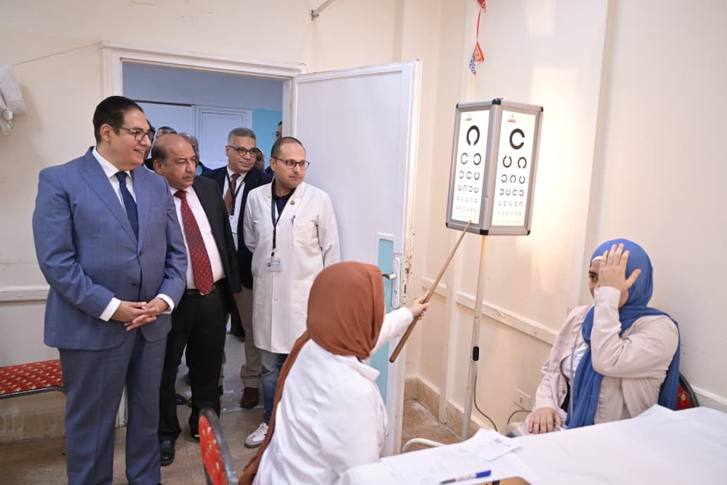 جامعة القاهرة تبدأ الكشف الطبي للطلاب الجدد 2025 بمستشفى الطلبة