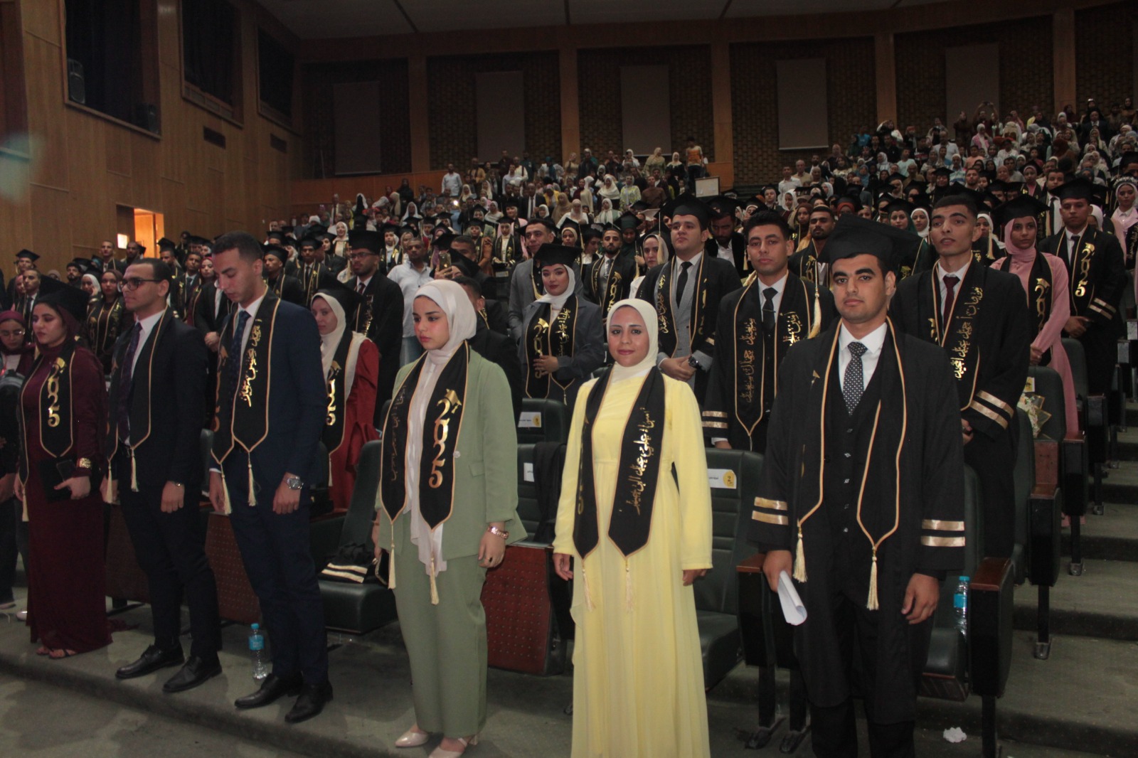 جامعة أسيوط تحتفل بتخريج حقوق 2025 في أجواء استثنائية