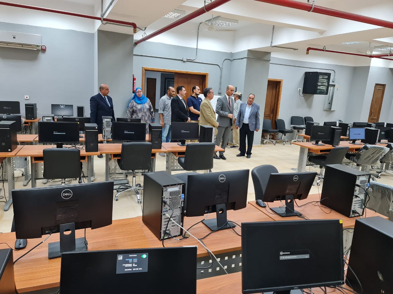 رئيس جامعة دمنهور يتفقد استعدادات كليتي الهندسة والتربية للطفولة المبكرة للعام الدراسي الجديد