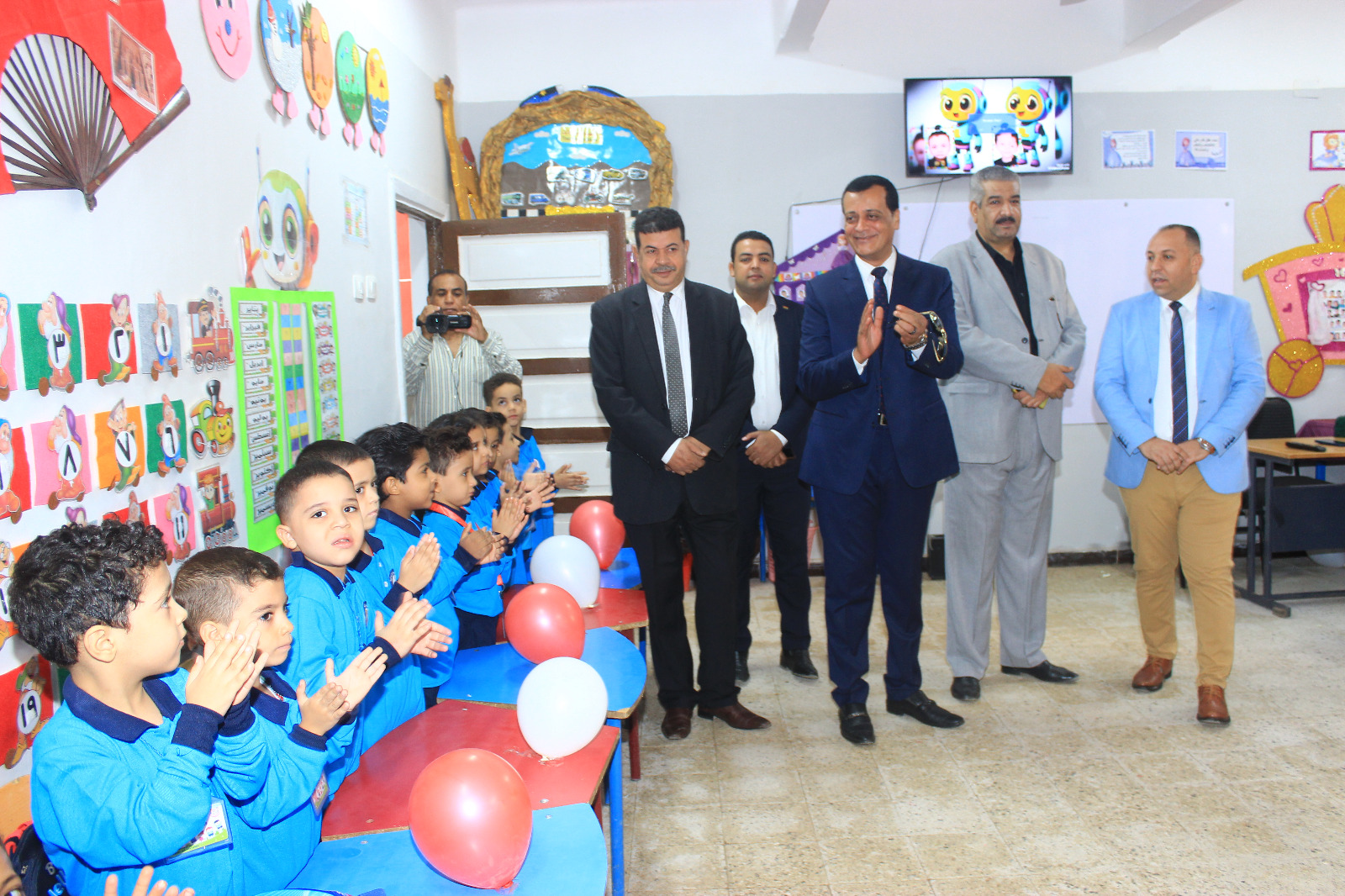 جولة مدير تعليم سوهاج وإعلانه انطلاقة العام الدراسي 2025 بانضباط مميز