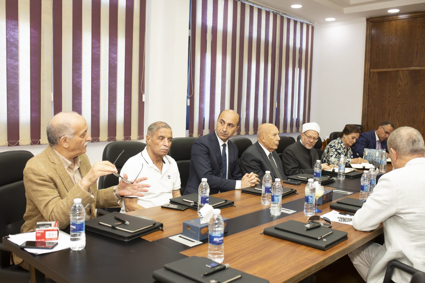 تعاون مميز بين جامعة دمنهور ومجلس أمناء المؤسسة الخيرية لدعم المستشفى الجامعي