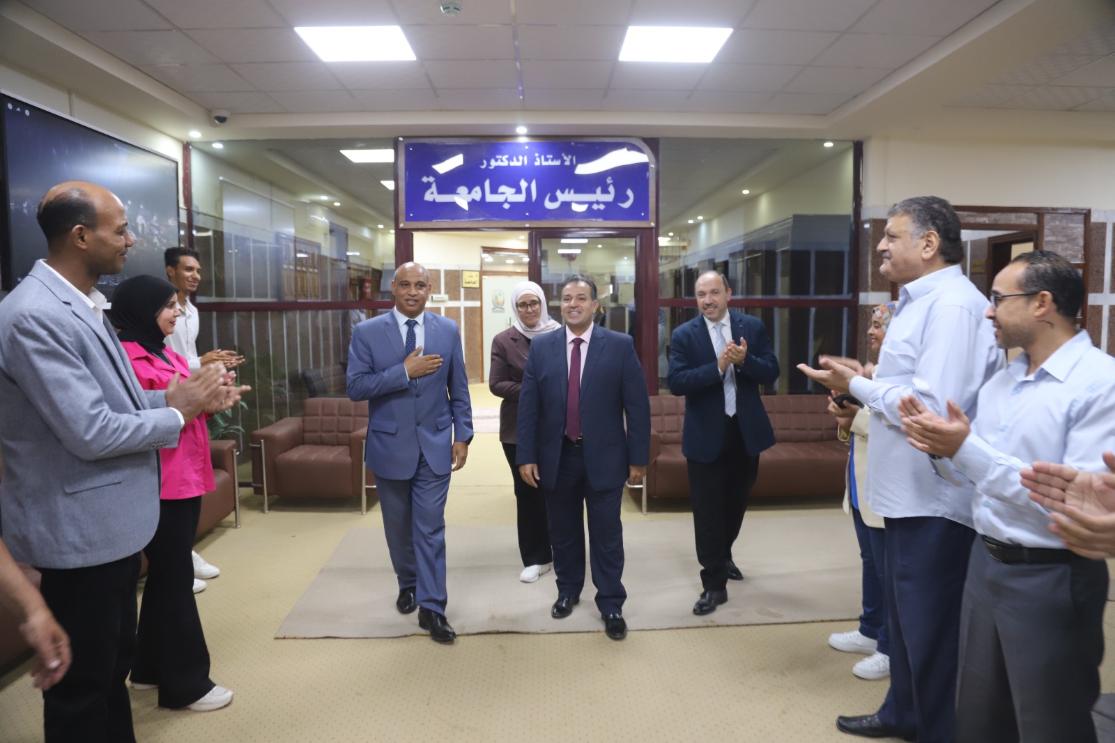 رئيس جامعة جنوب الوادي يستقبل الدكتور أشرف موسى ويهنئه بتوليه منصبه الجديد