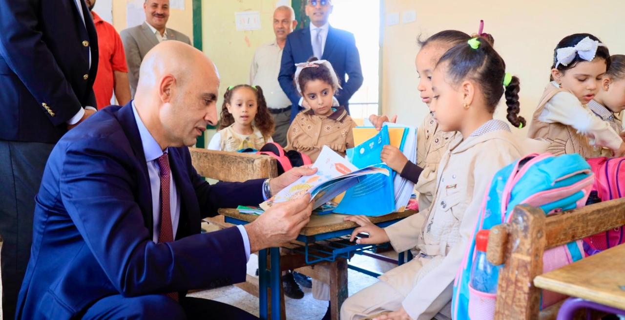 وزير التربية والتعليم يتفقد مدارس المنيا